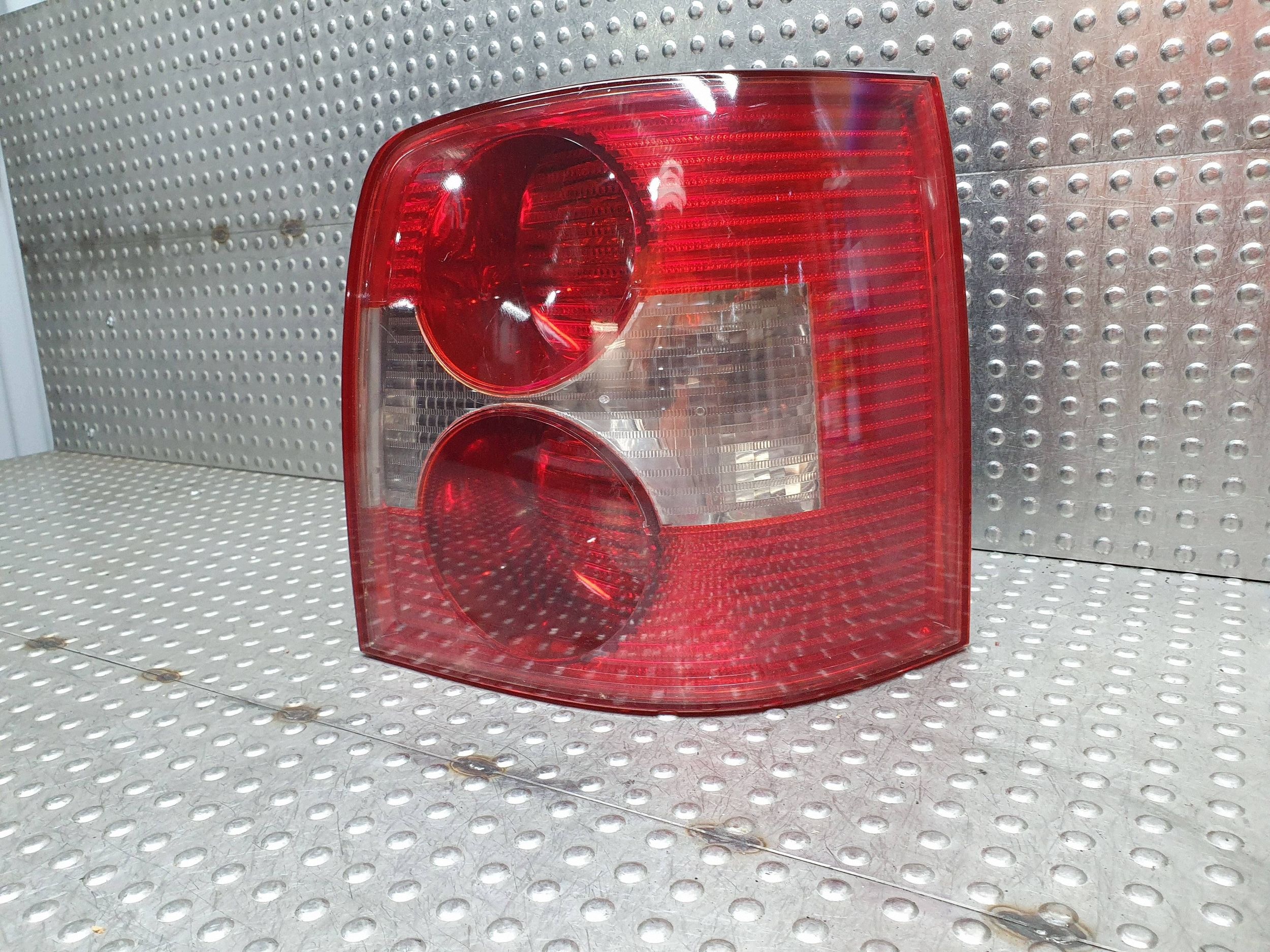light right rear part 3B9945096AA VW PASSAT B5 LIFT