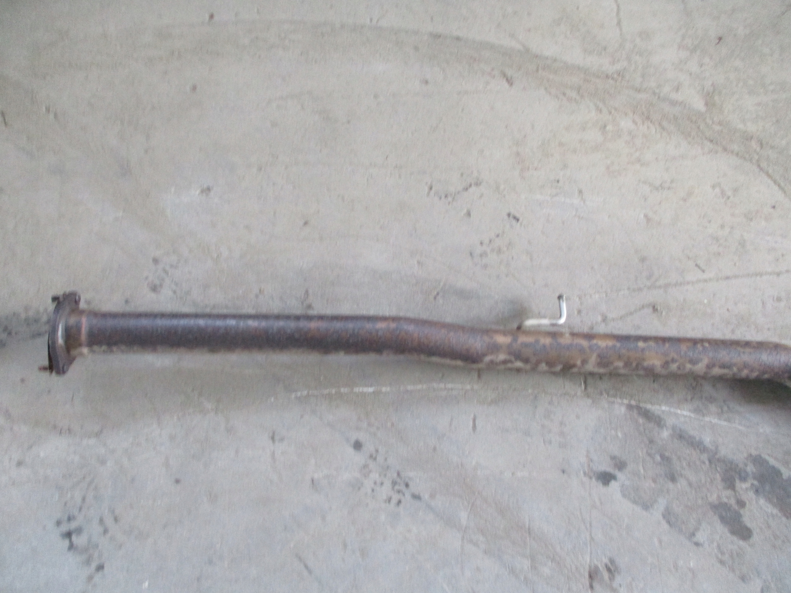 exhaust pipe VOLVO V60 2,0D