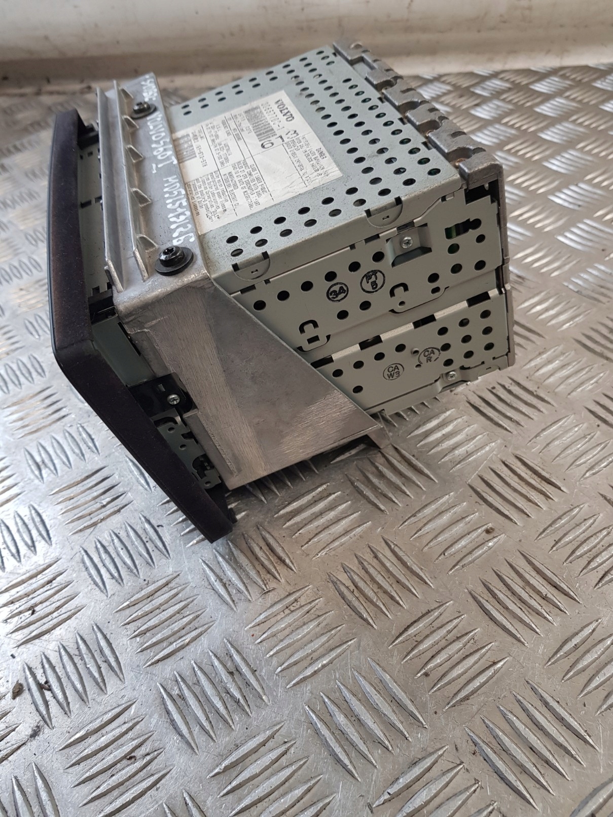 RADIO 30657700 VOLVO S60 e 04R