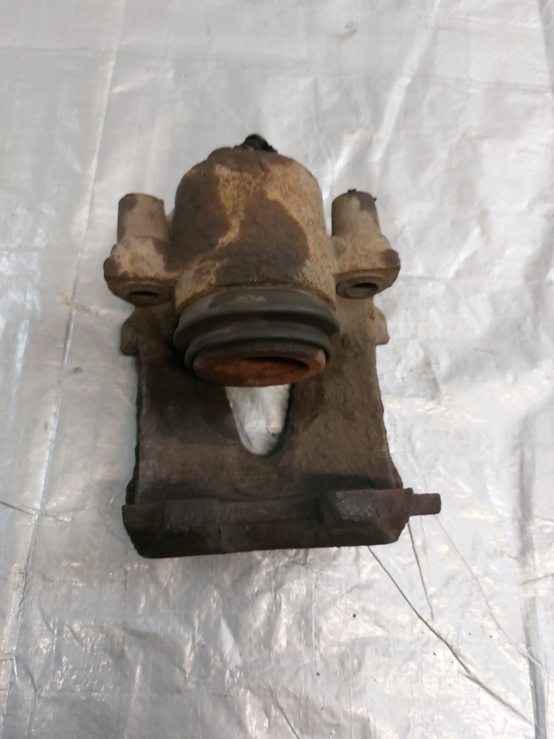 caliper brake left front VW GOLF IV 1.6