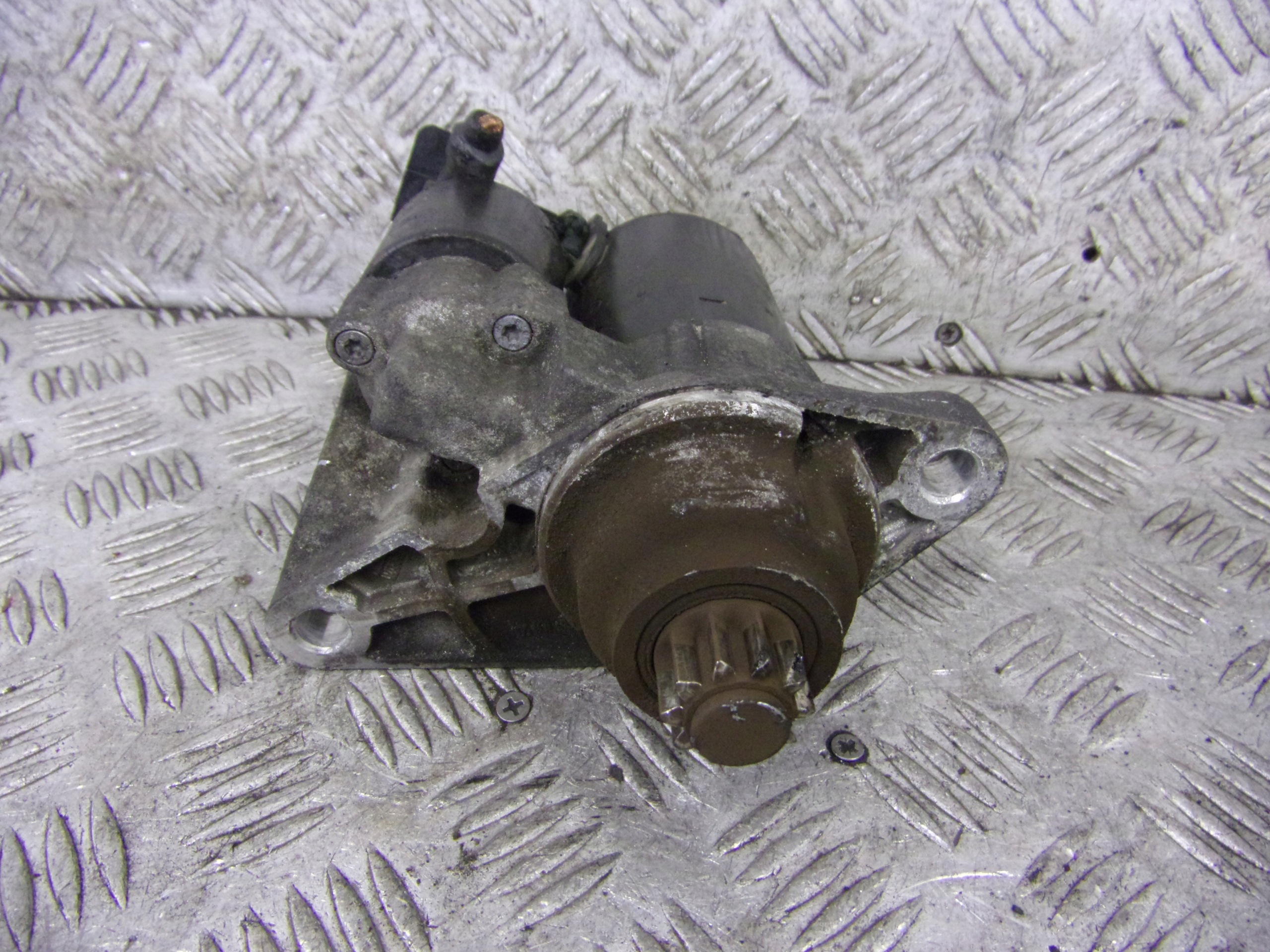 starter VOLKSWAGEN POLO 4 0001120400 1.2 B