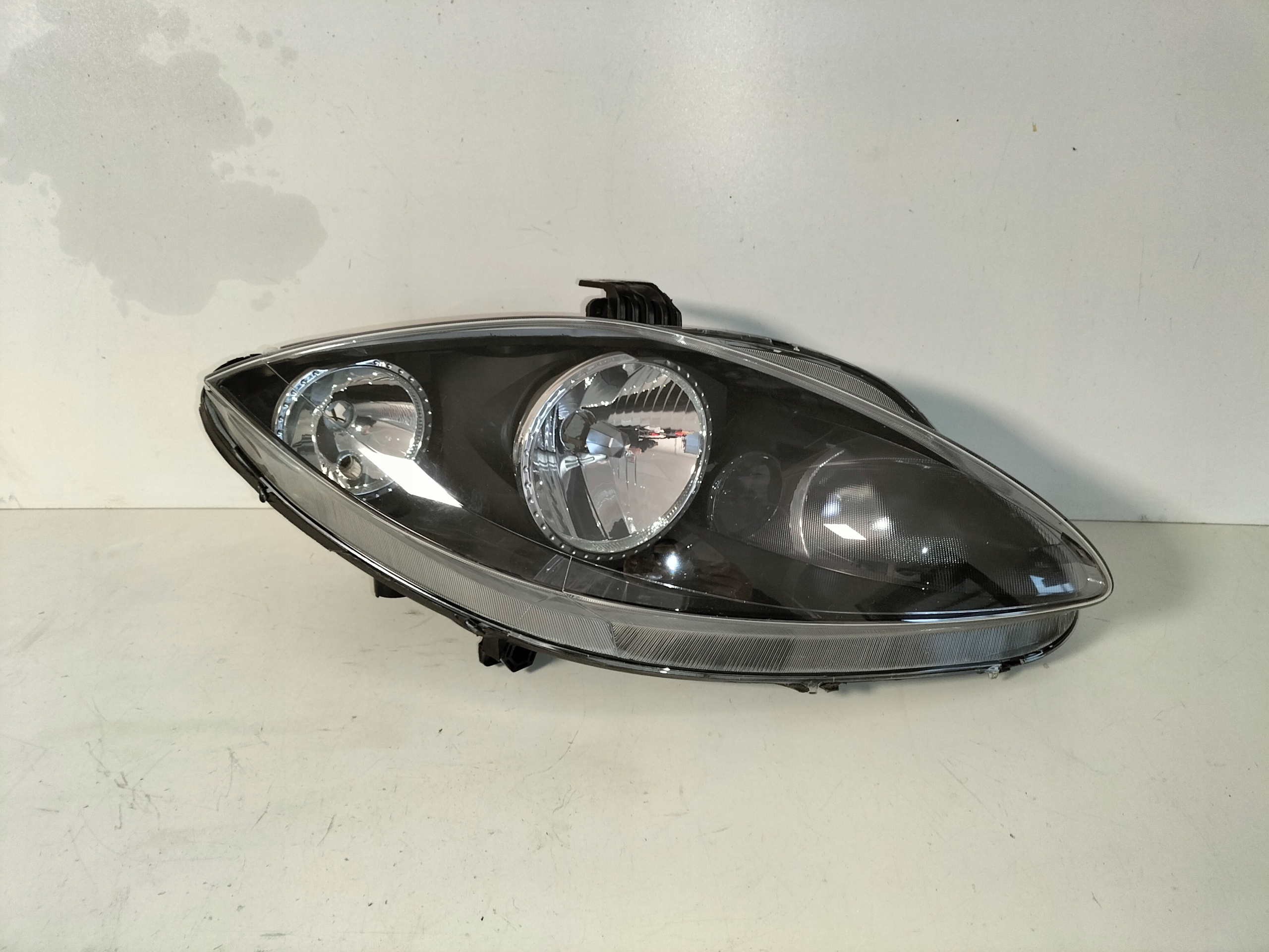 light front reflektor right SEAT LEON II 05