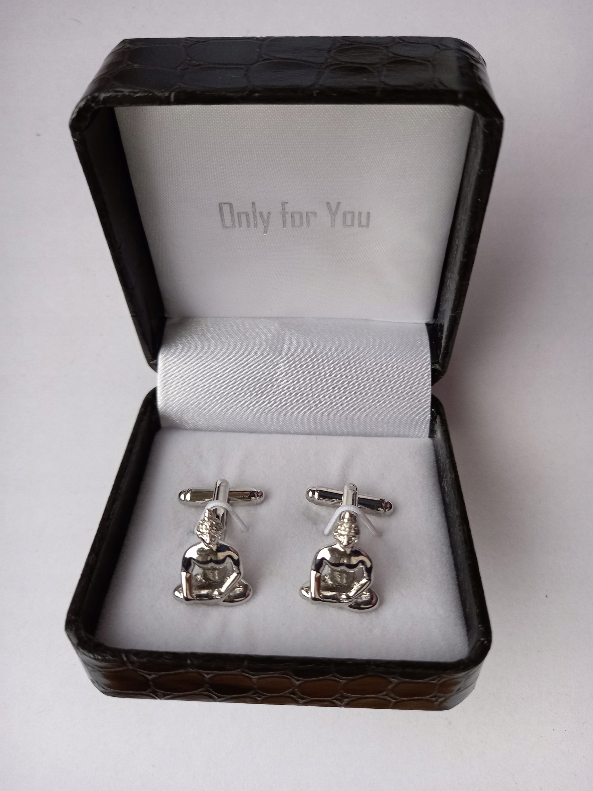 Stříbrné manžetové knoflíčky Exciting Sedící Buddha