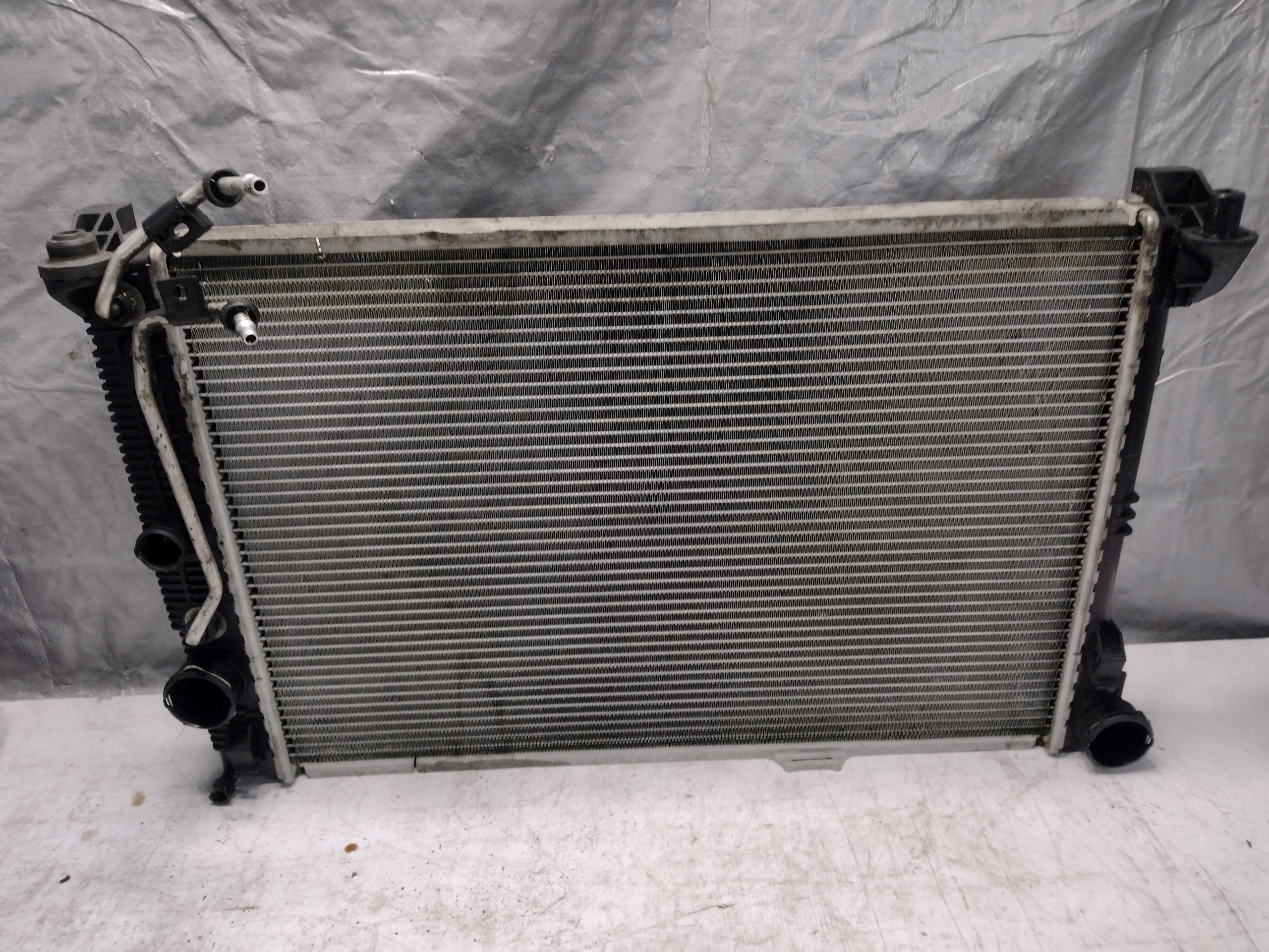 water cooler Mercedes W212 2,2CDI automat