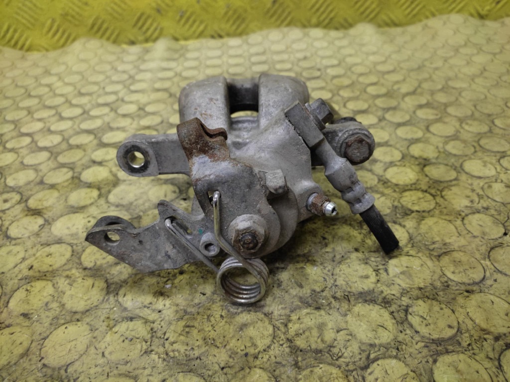 OPEL MERIVA A caliper brake left rear part