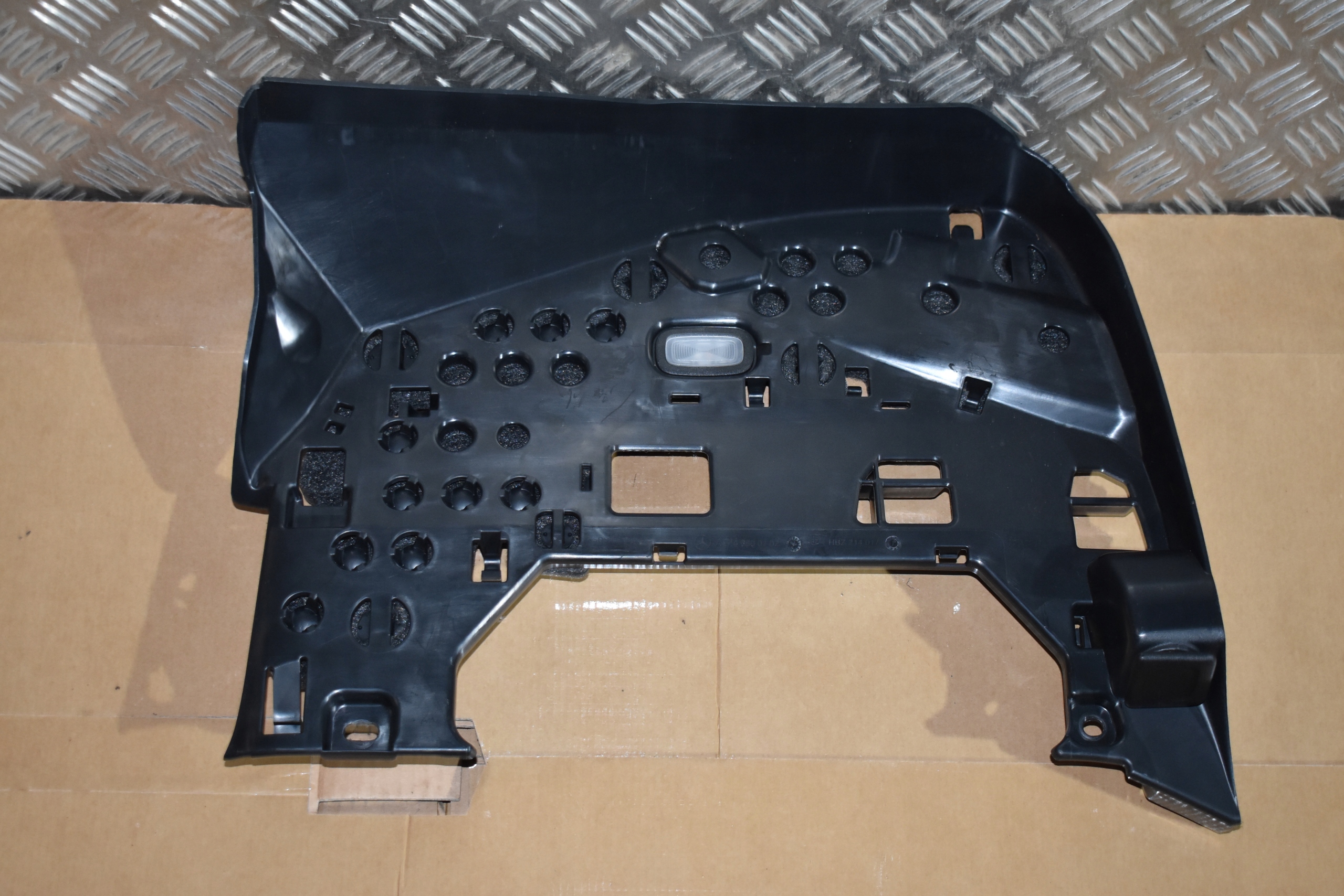 IDEALNA Blende Abdeckung konsole MERCEDES W214 1