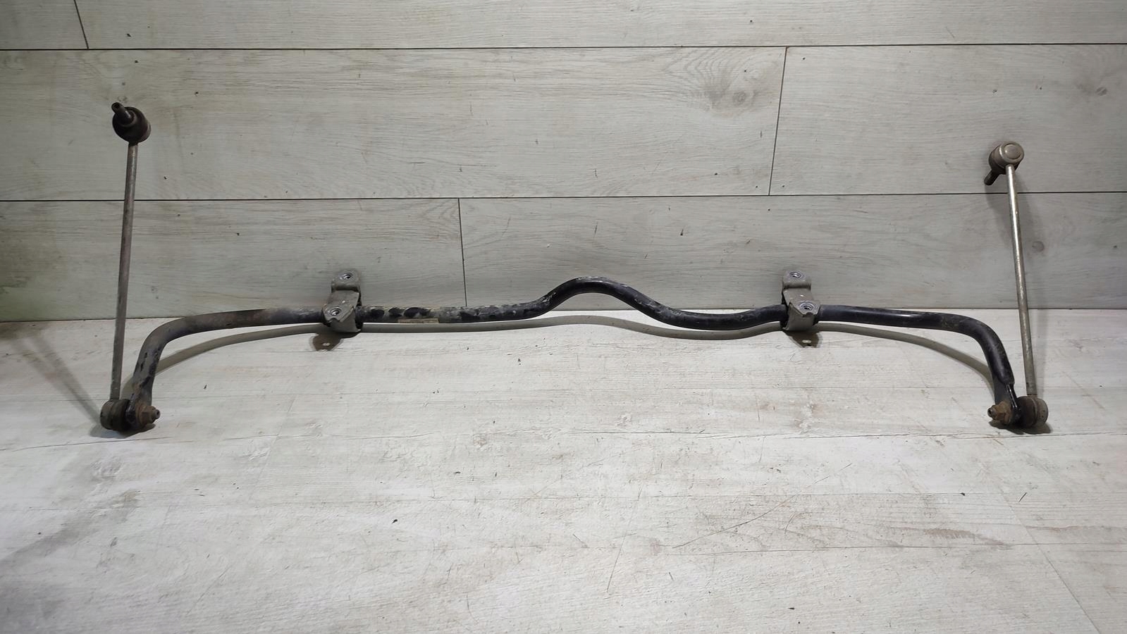 Stabilizator front VW Tiguan Lift 5N0