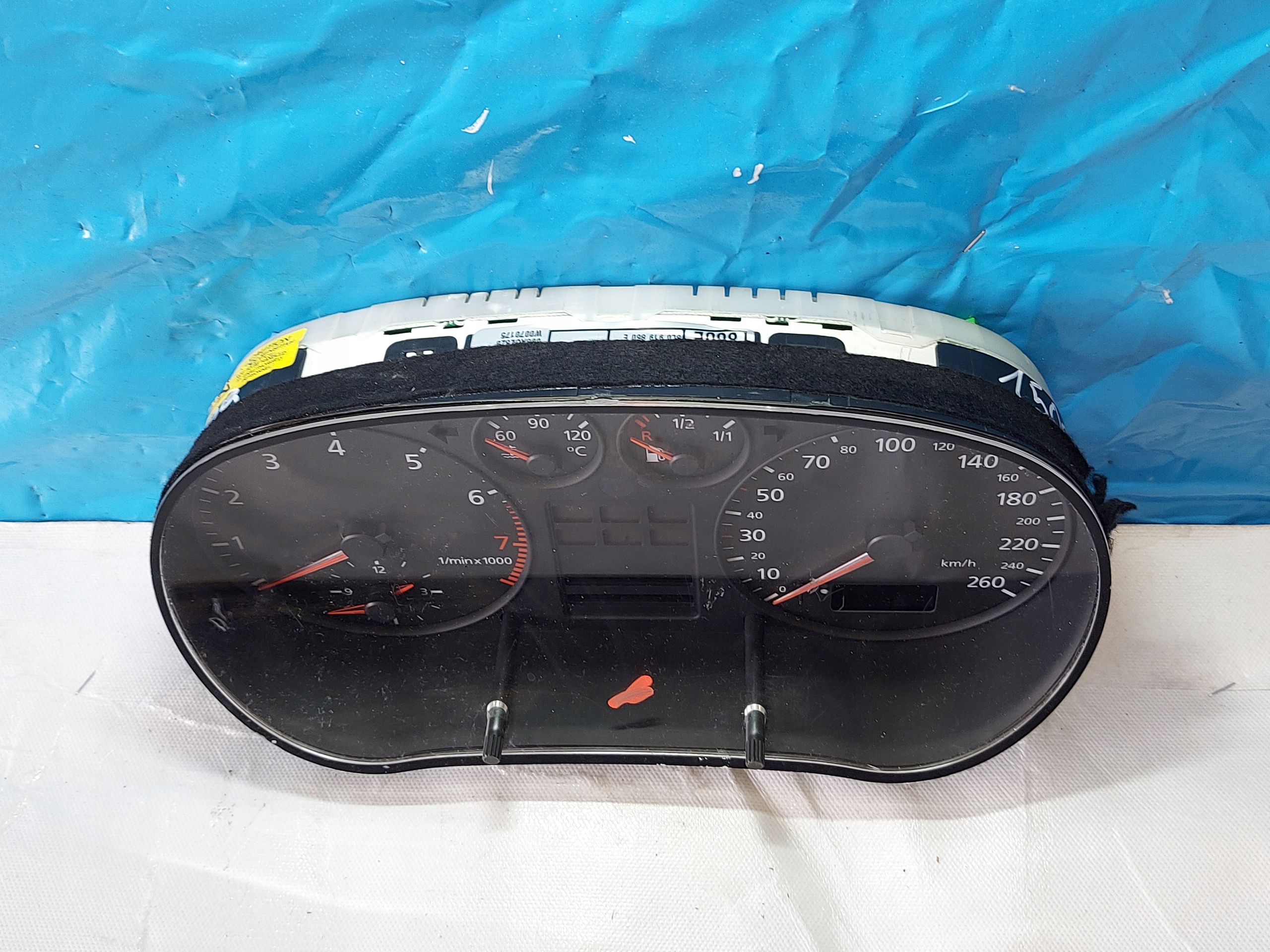 dials clock A3 8L 1.6 B 8L0919860E