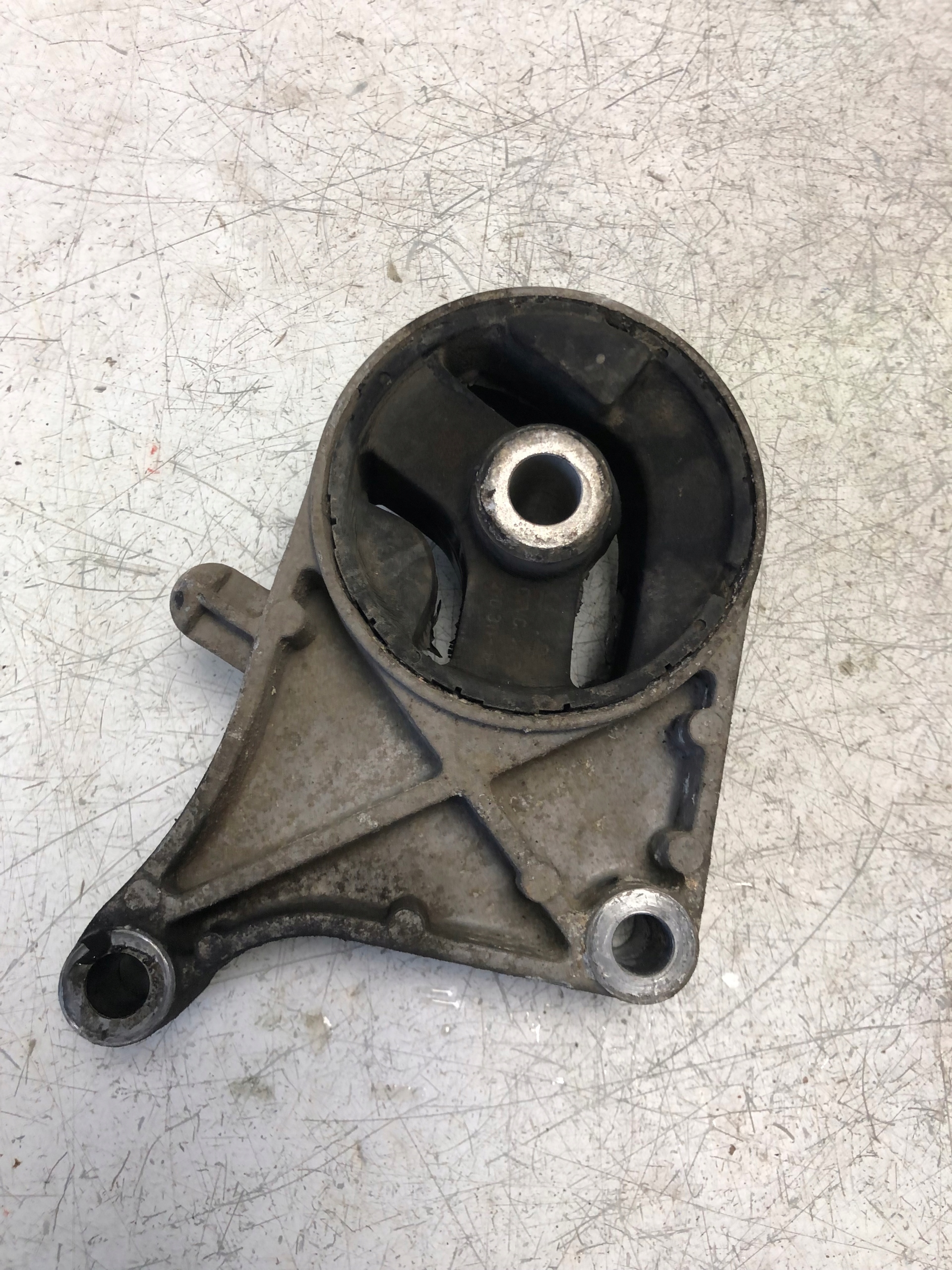 engine mount OPEL VECTRA C LIFT V05661