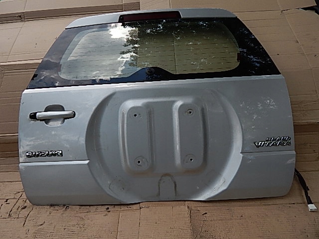 KLAPA TYLNA SZYBA SUZUKI GRAND VITARA II 05-13 Z2S Numer katalogowy części KOLOR Z2S