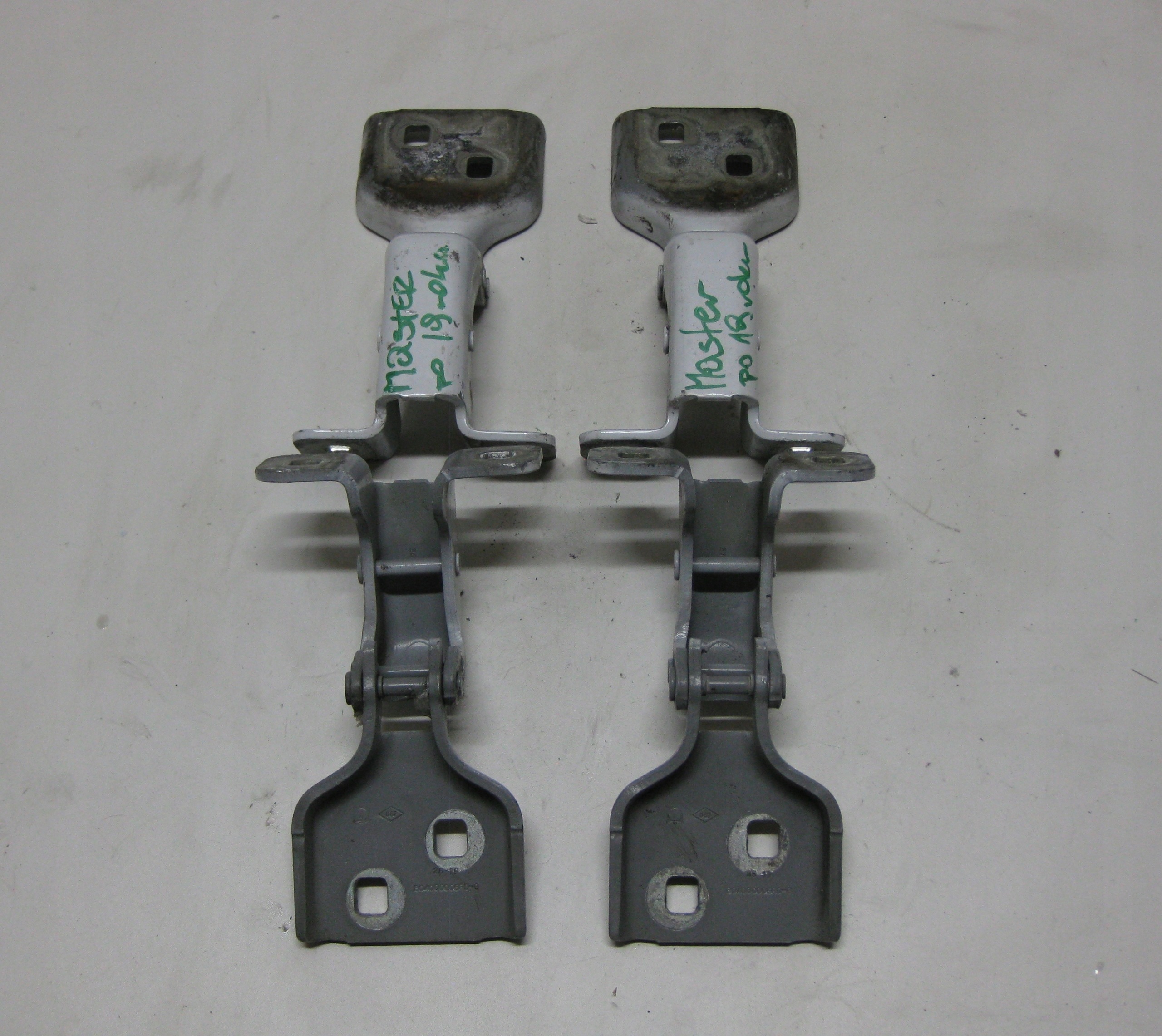 RENAULT MASTER III LIFT hinge door front left right 804000006R