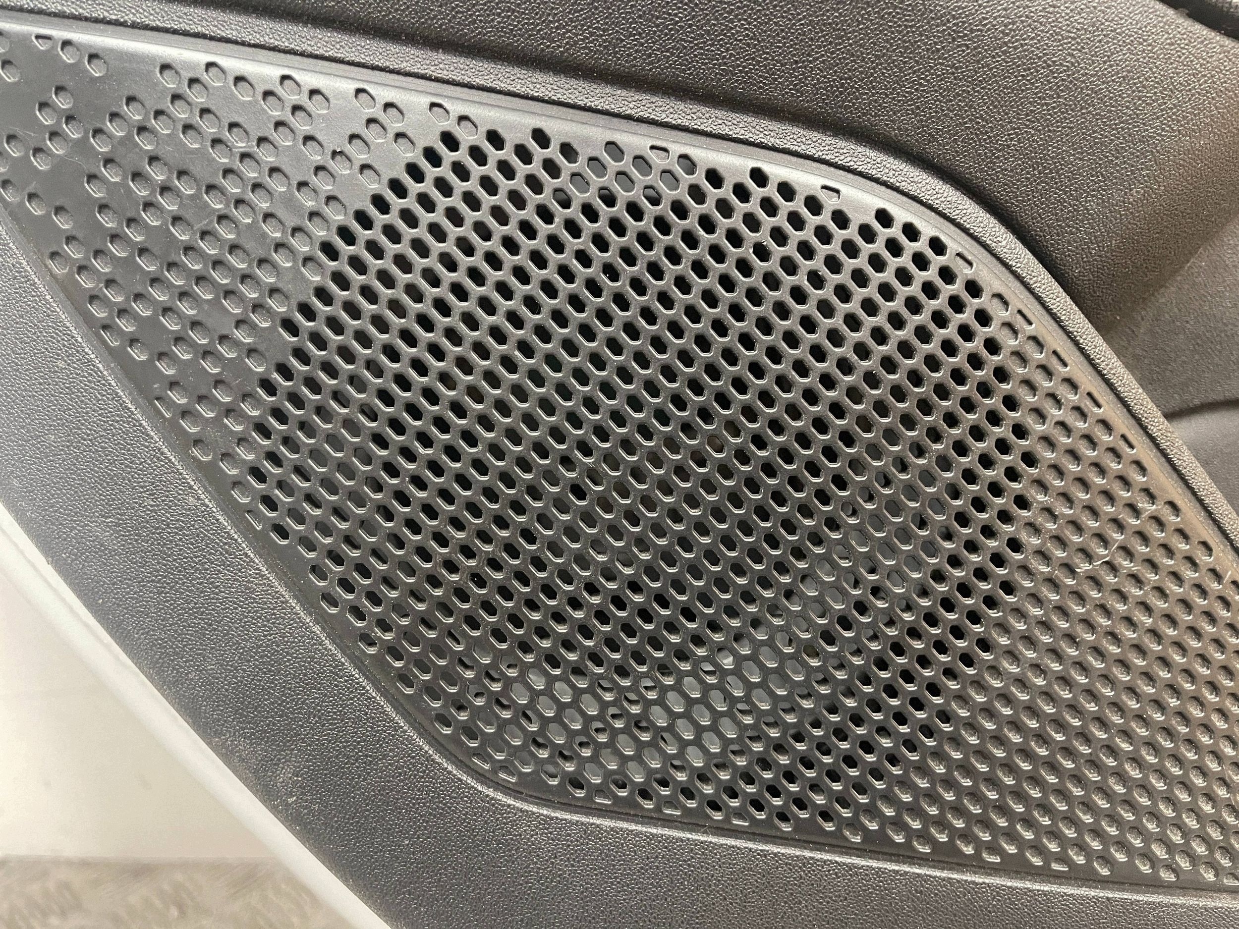 ajtó hátsó hátsó bal PEUGEOT 2008 és 1 13