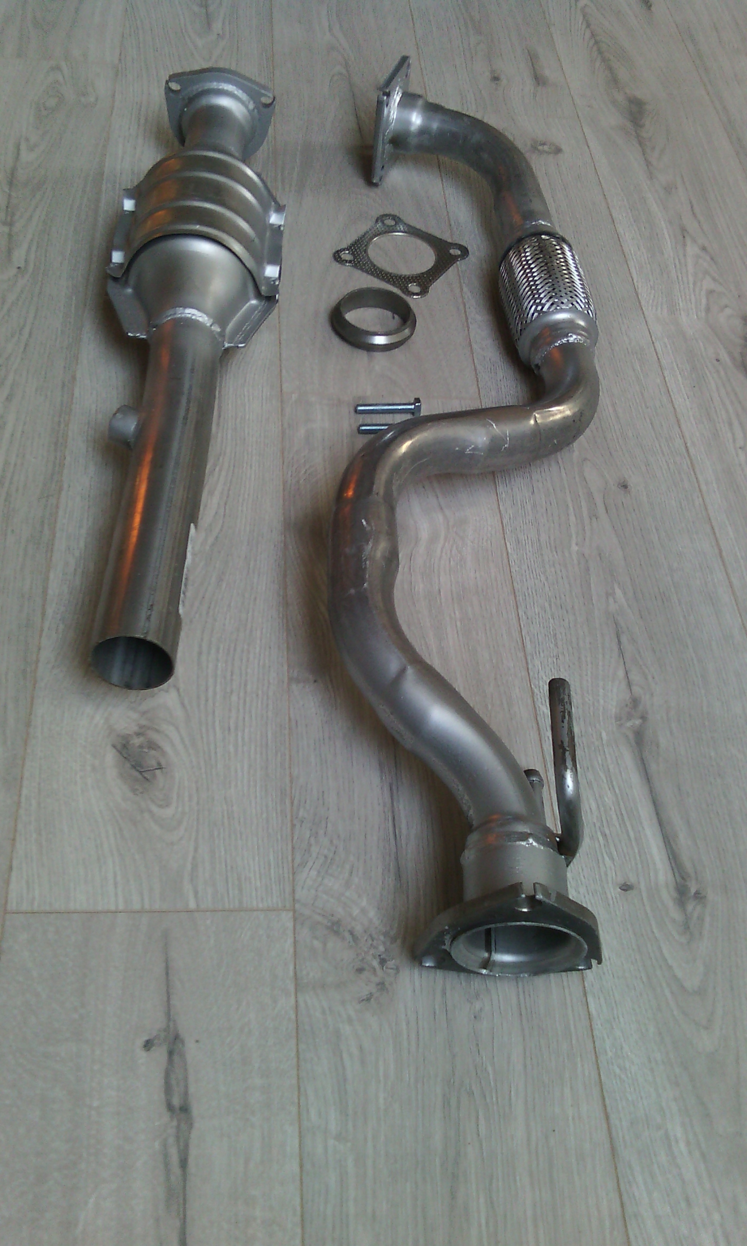 SEAT LEON TOLEDO 1.6 TŁUMIK ZA KATALIZATOR + RURA Typ samochodu Samochody osobowe