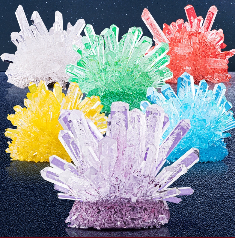 MAGICZNE TERRARIUM Rosnące Kryształy Astronauta PODŚWIETLENIE prezent 10+ Wysokość produktu 10.4 cm