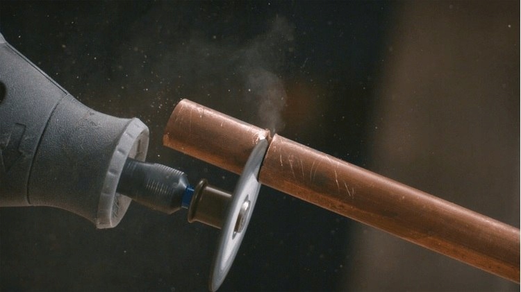 ZESTAW DO DREMEL SC690 TARCZE 10 SZT. + TRZPIEŃ Kod producenta 2615S690JA