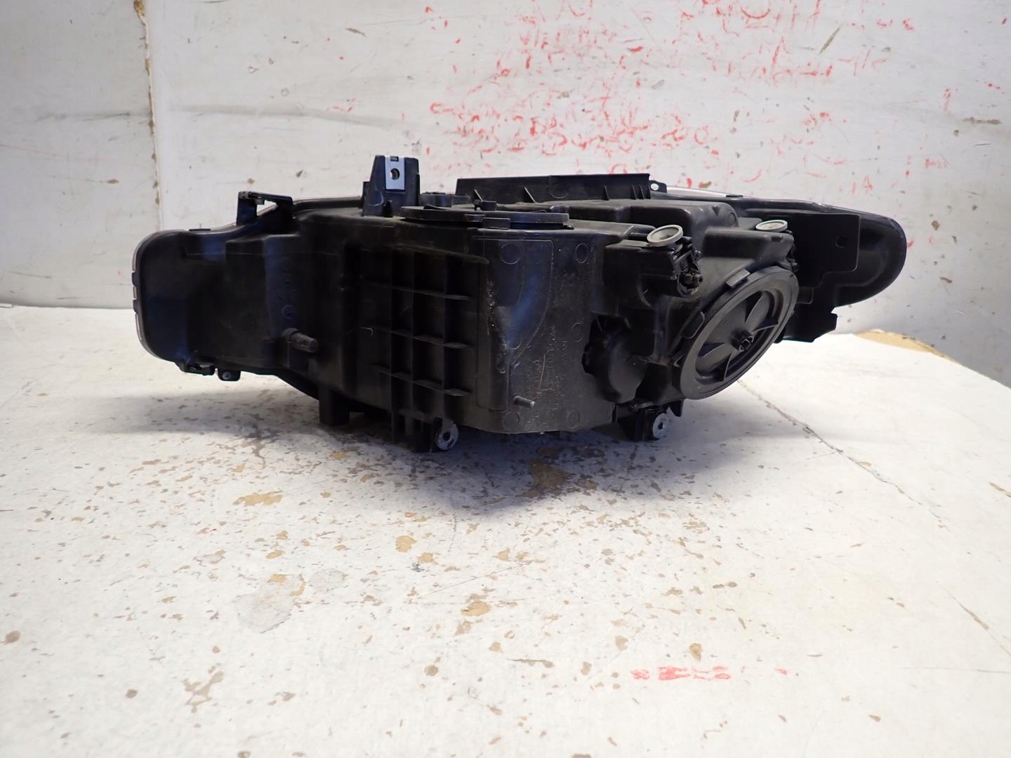 light front front right BMW 3 F30 F31 2011