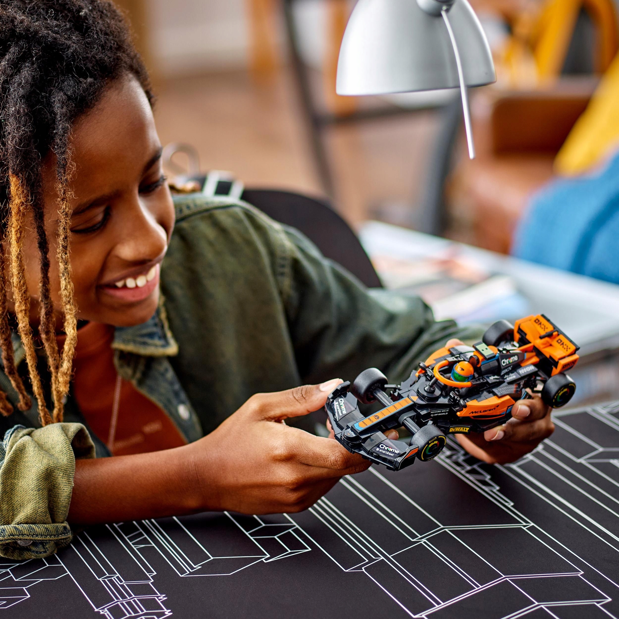 LEGO SPEED CHAMPIONS 76919 SAMOCHÓD WYŚCIGOWY MCLAREN FORMULA 1 WERSJA 2023 Nazwa zestawu LEGO SPEED CHAMPIONS 76919 SAMOCHÓD WYŚCIGOWY MCLAREN FORMULA 1 WERSJA 2023