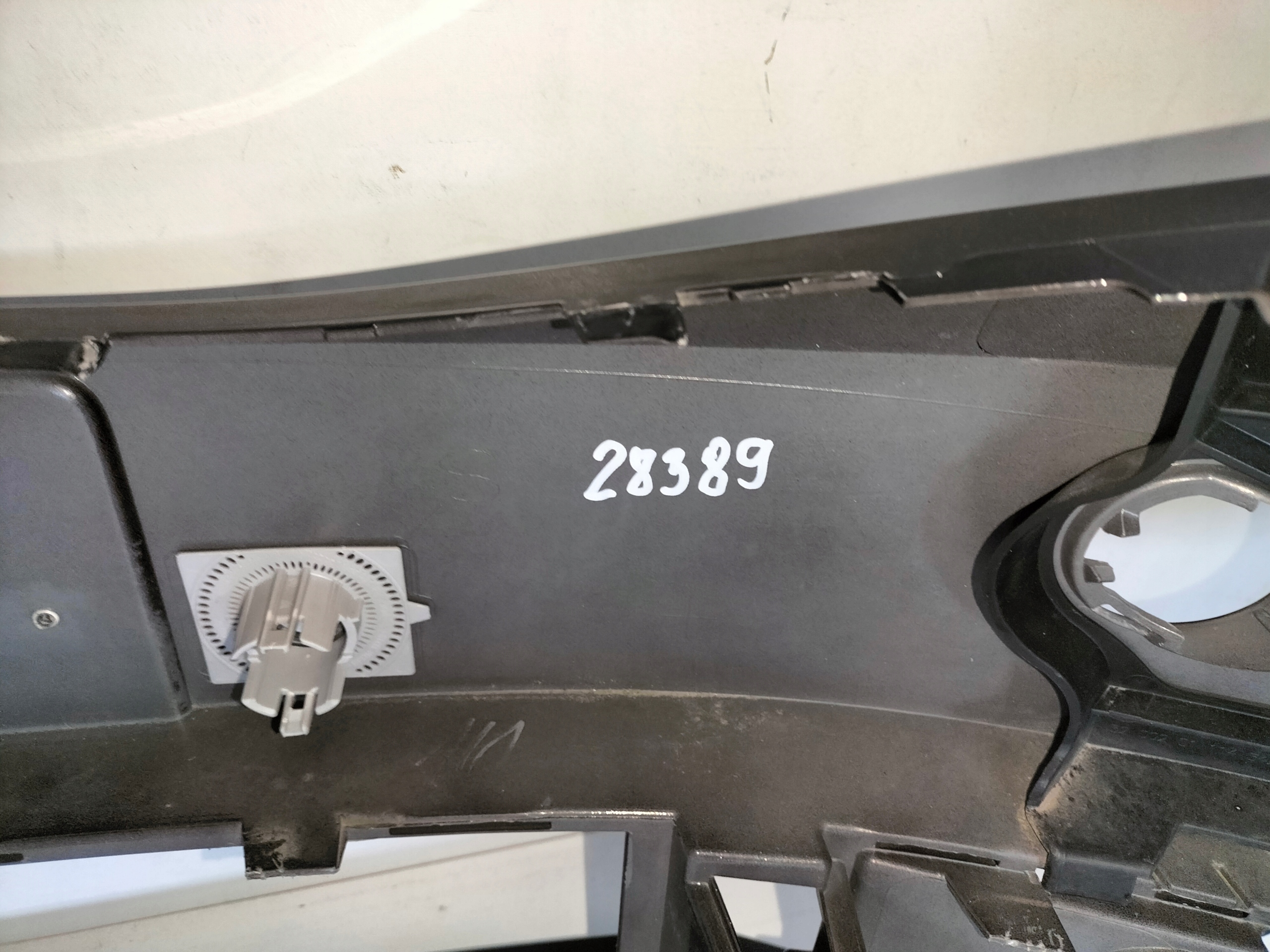 FRONTSTOSSSTANGE VORNE SKODA OCTAVIA III LIFT 17