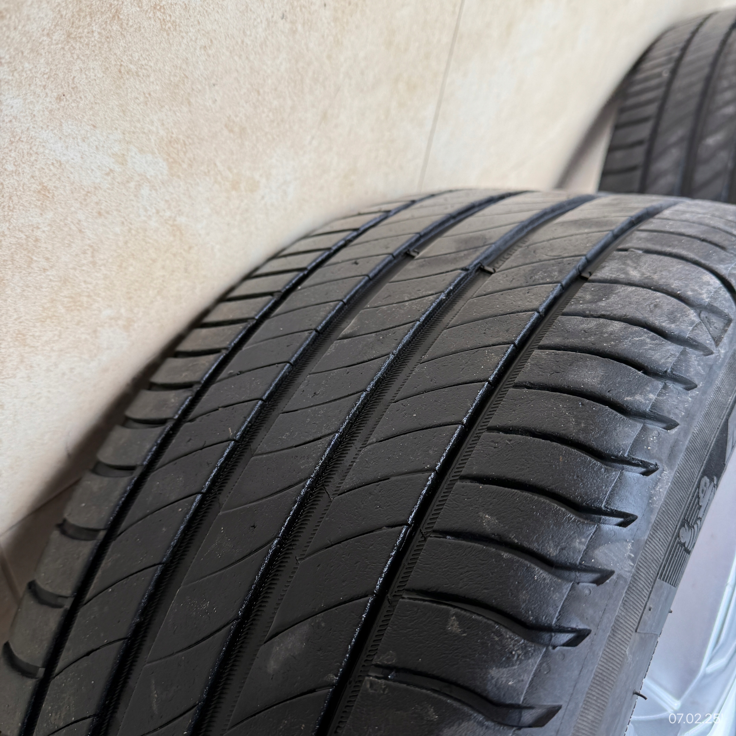 discs wheels tyres AUDI A4 B9 MICHELIN 245/40/18" 4MM summer