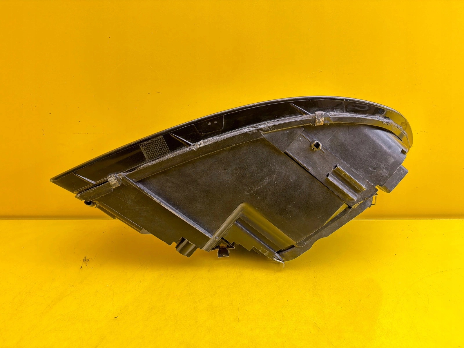 light left front Volvo S40 II V50 30698885 normal