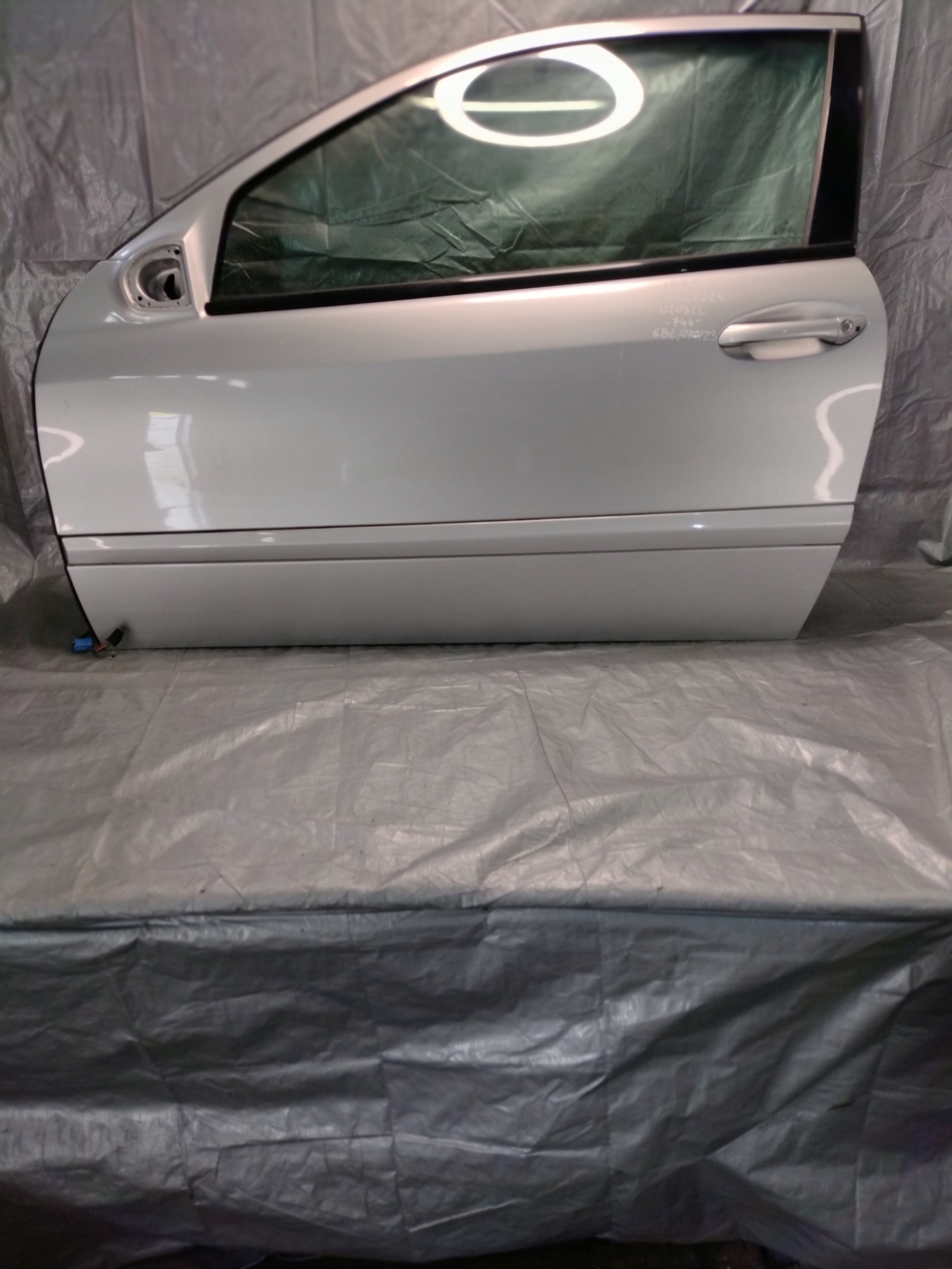 door driver´s left front MERCEDES CL203 COUPE