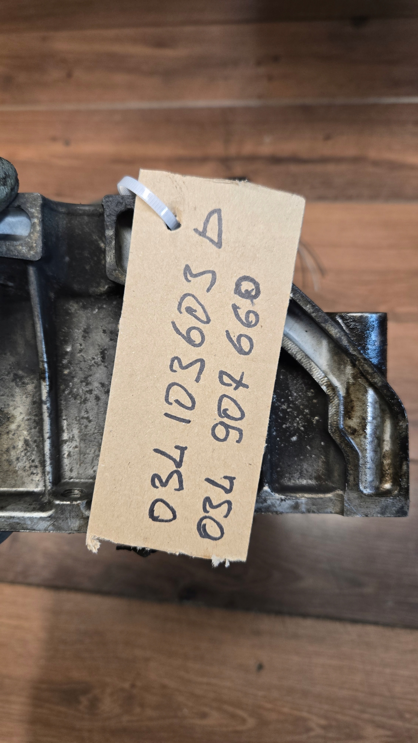 AUDI A4 B8 A5 Q5 8R LIFT A6 C7 Ölwanne Sensor 2.0 TDI CGL 03l103603d