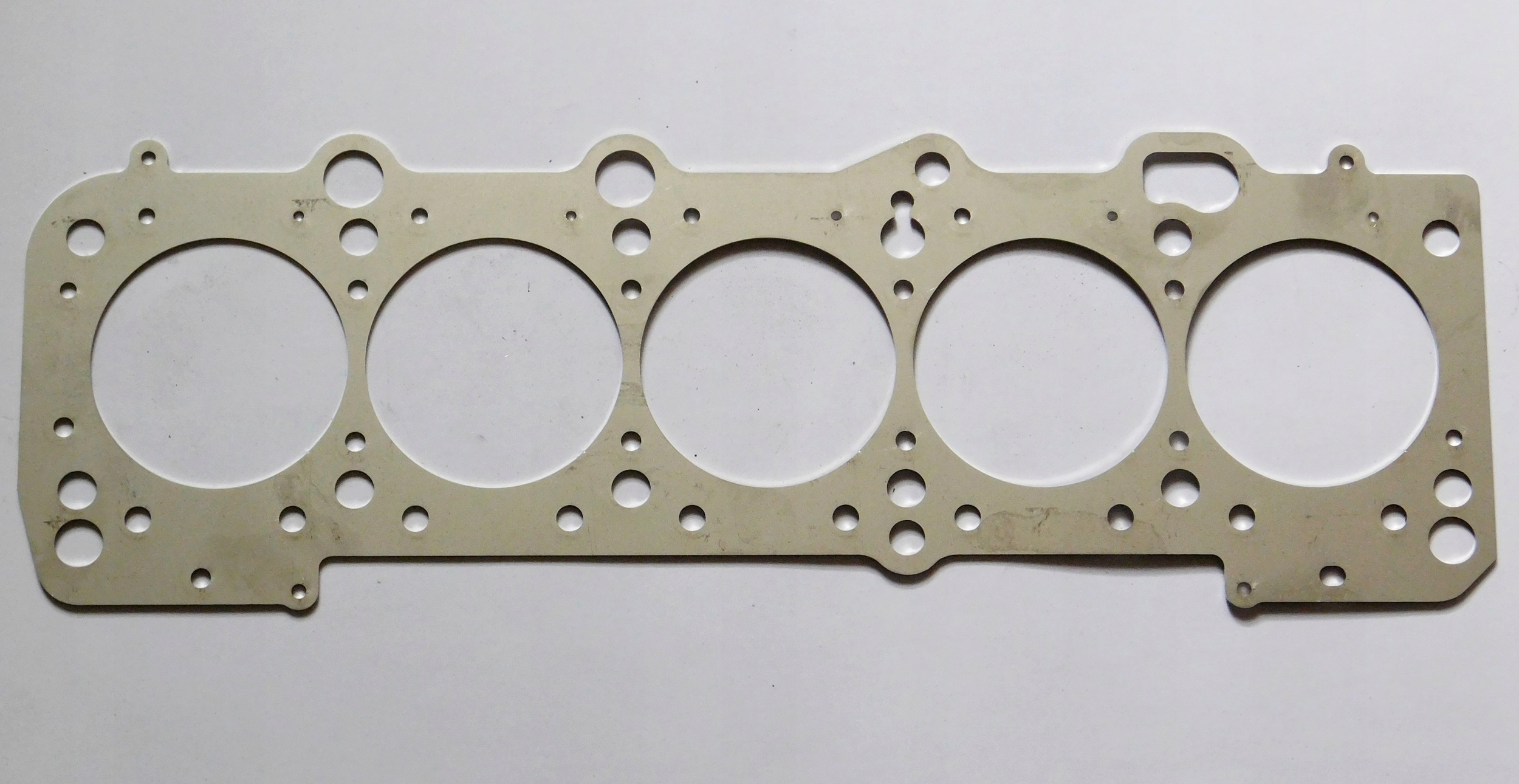 Przekładka głowicy Audi S2 S3 S6 RS2 AAN 3B ADU