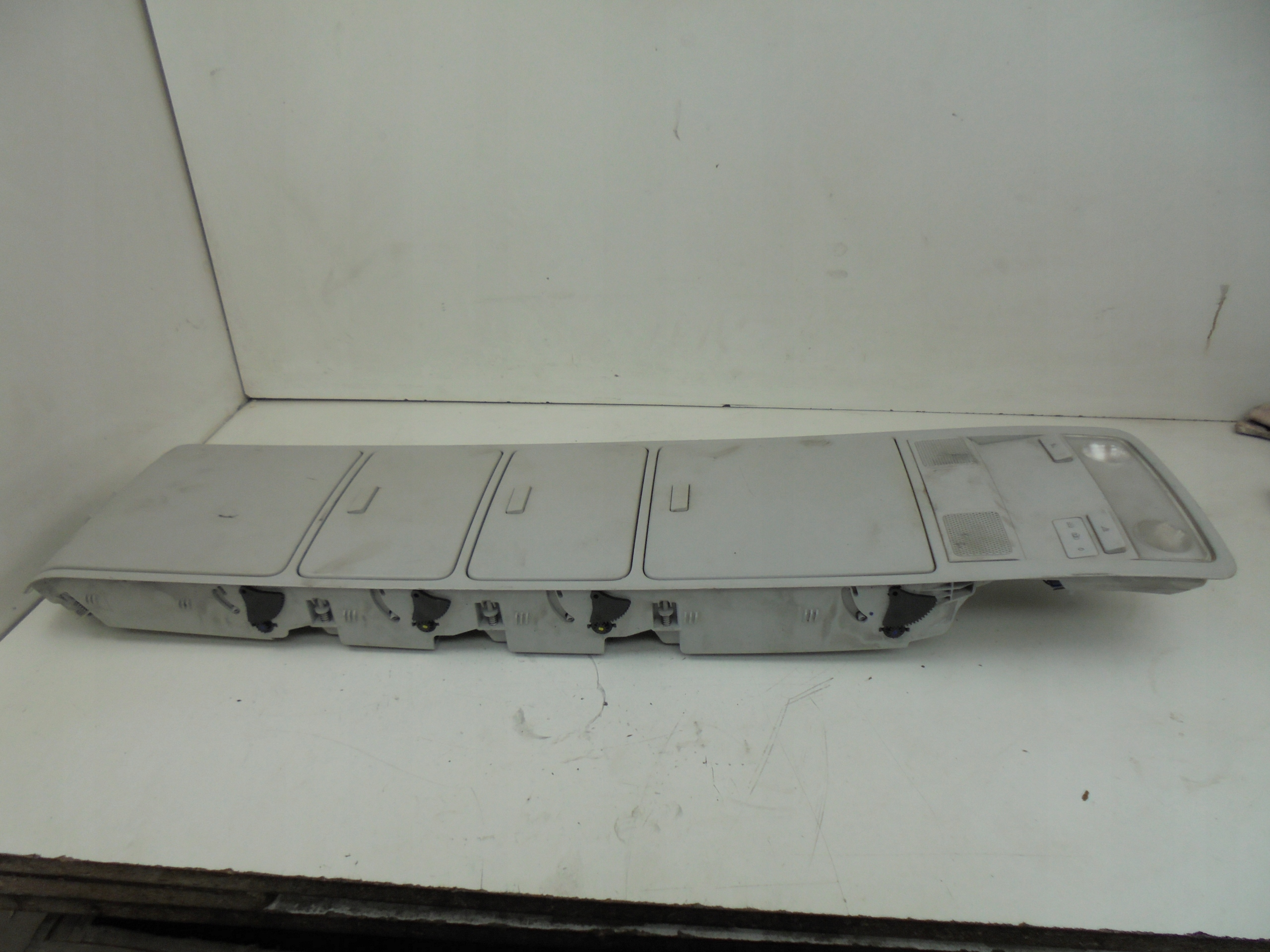 ПАНЕЛЬ ПОТОЛКА КОРОБКА ДЛЯ ХРАНЕНИЯ ОСВЕЩЕНИЕ VW GOLF PLUS