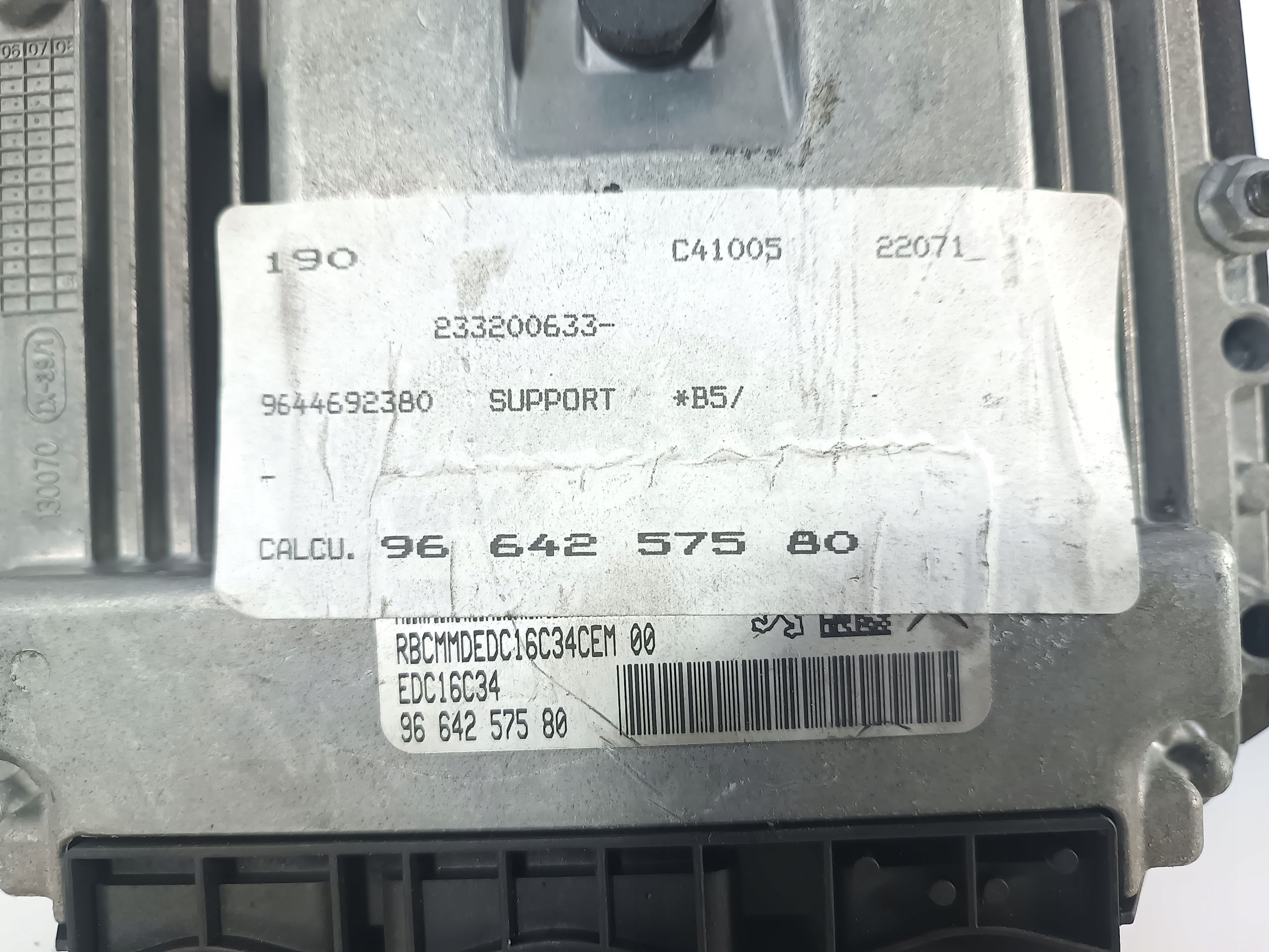 Peugeot 307 02-09 computer control unit module of the engine 1.6HDI OE 9664257580