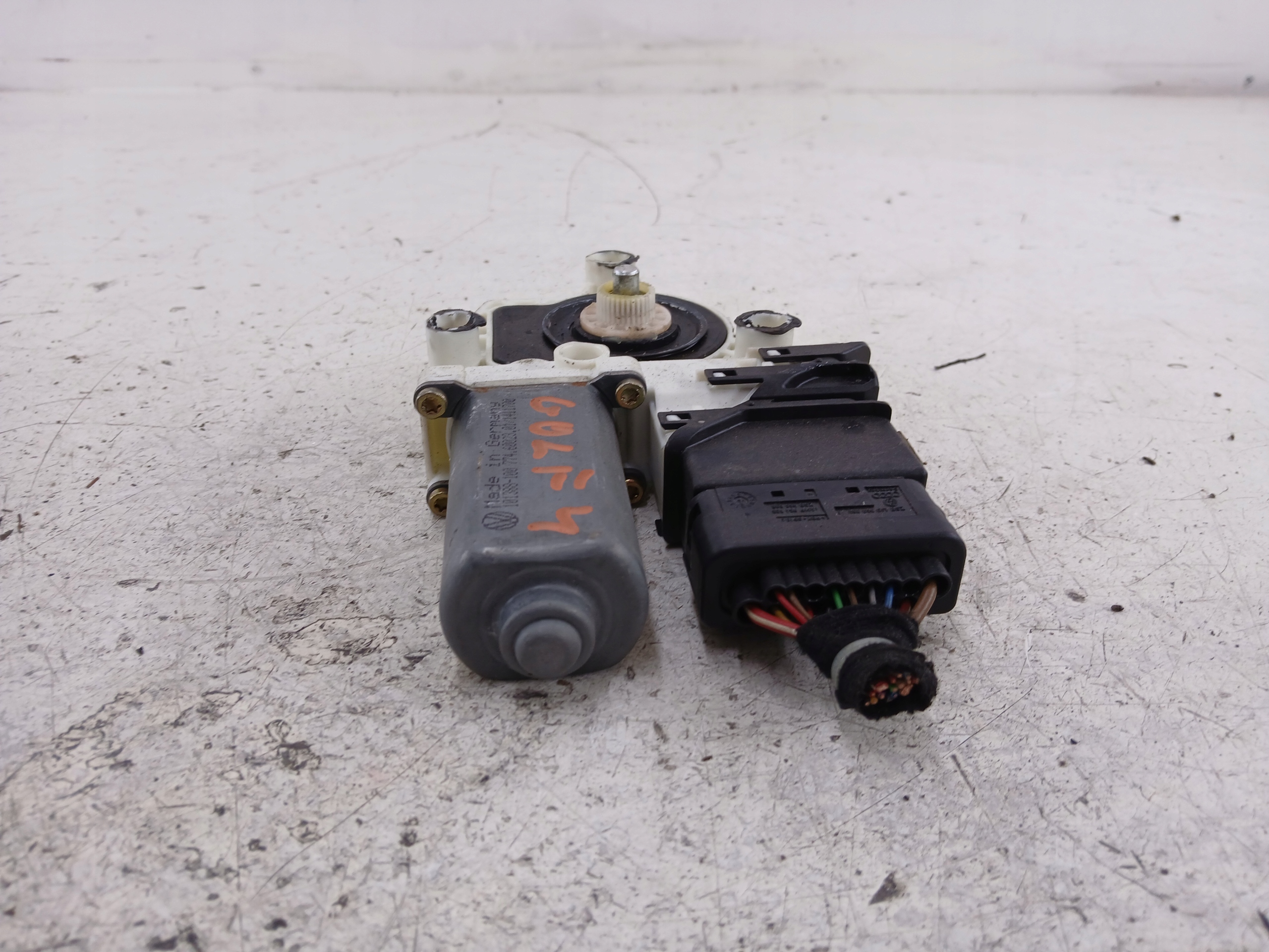 VW GOLF IV mini motor windows right rear part 1J4839730C