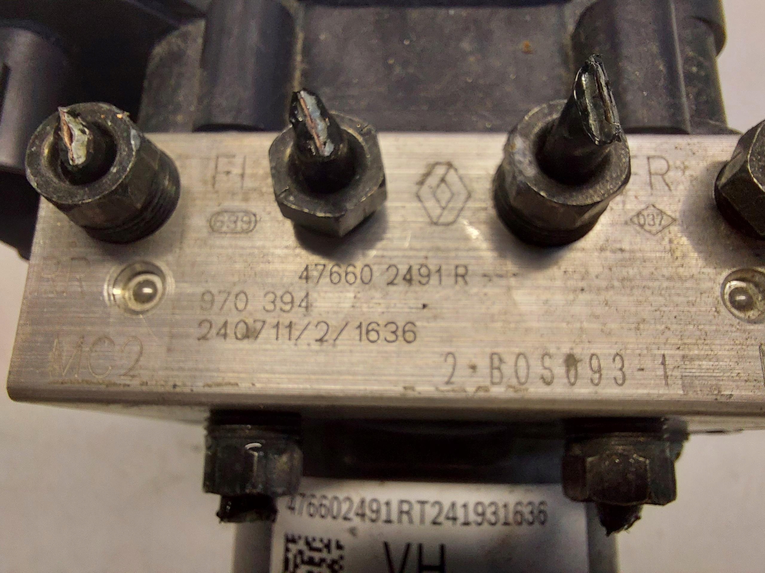 RENAULT Scenic E-Tech V 5 pump control unit ABS 476602491R