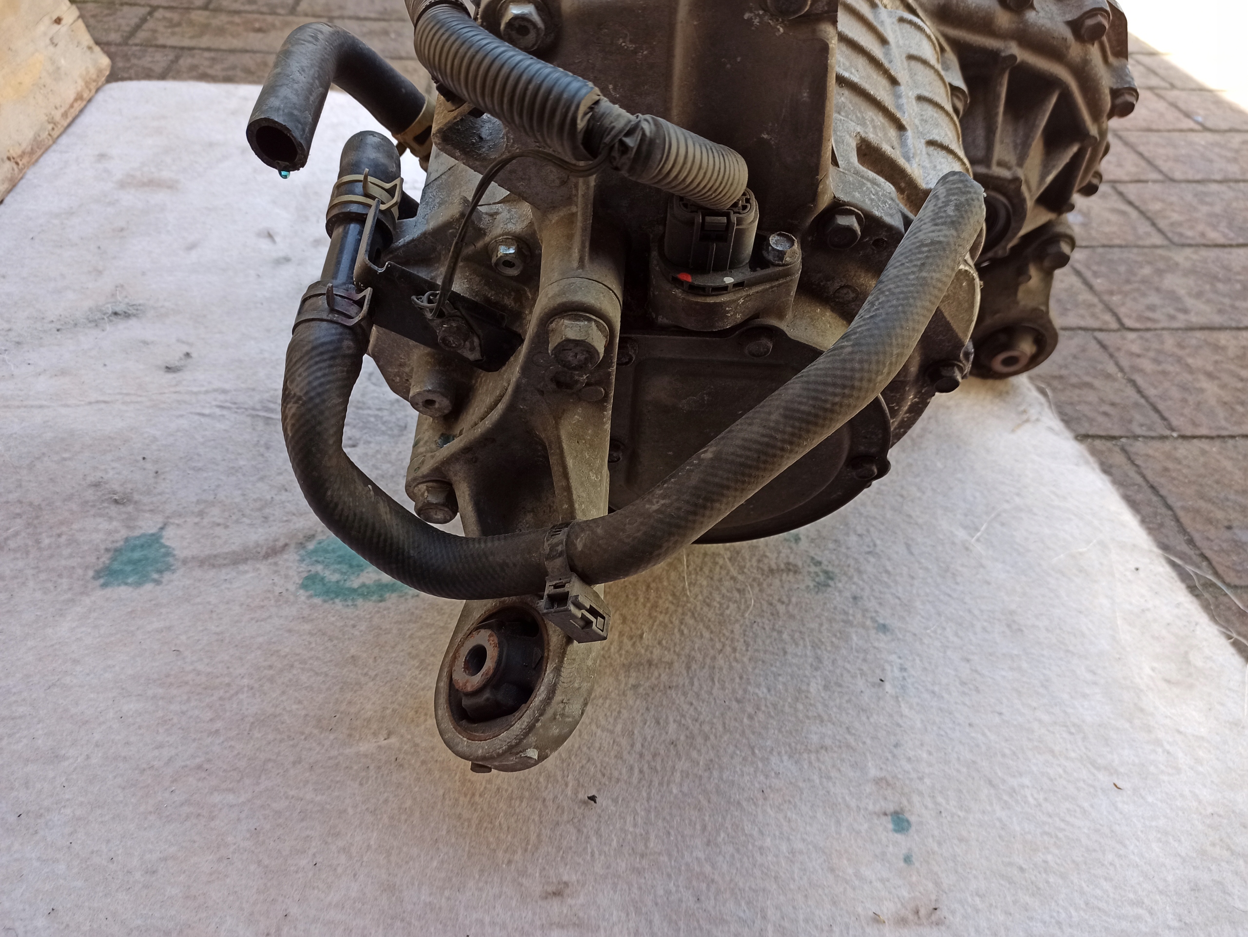 engine electrical diff OUTLANDER III 17r PHEV