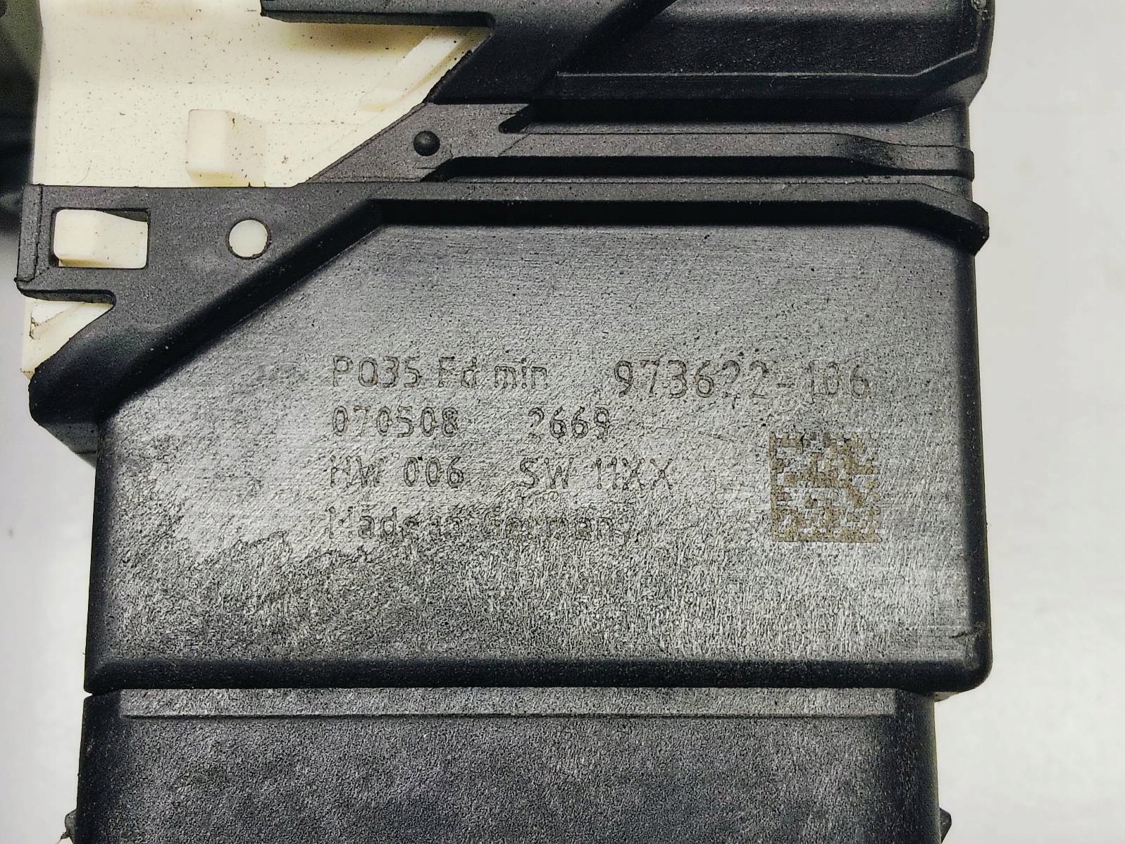 mini motor windows right rear part Vw Passat B6 1.9 TDI 1K0959704