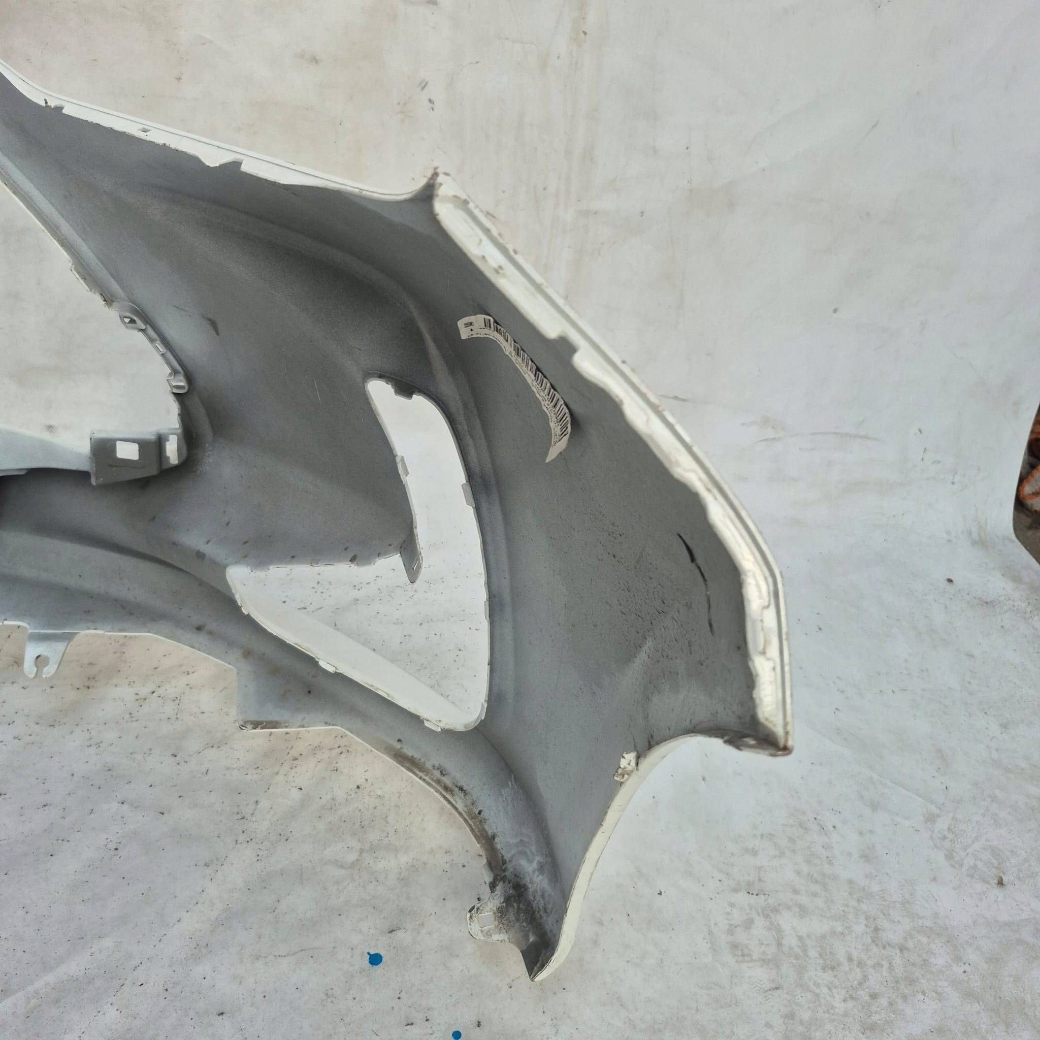 TOYOTA YARIS IV 4 20- bumper front front