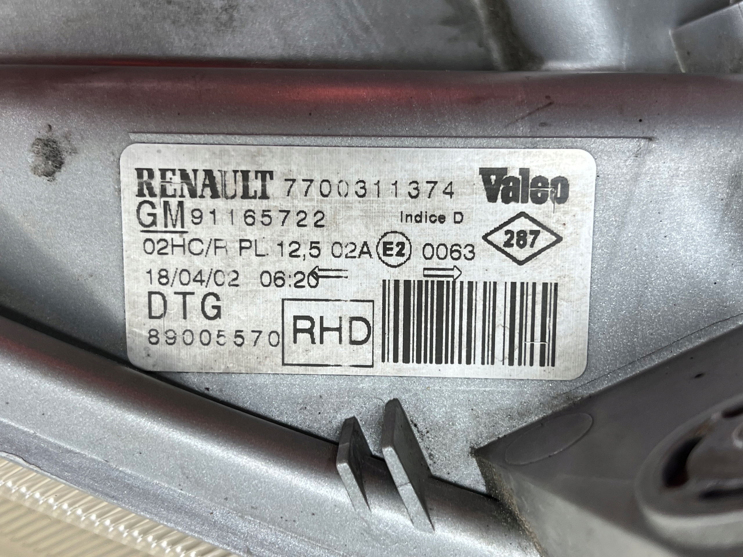 OPEL VIVARO A TRAFIC II light REFLEKTOR right front 91165722 7700311374 EU
