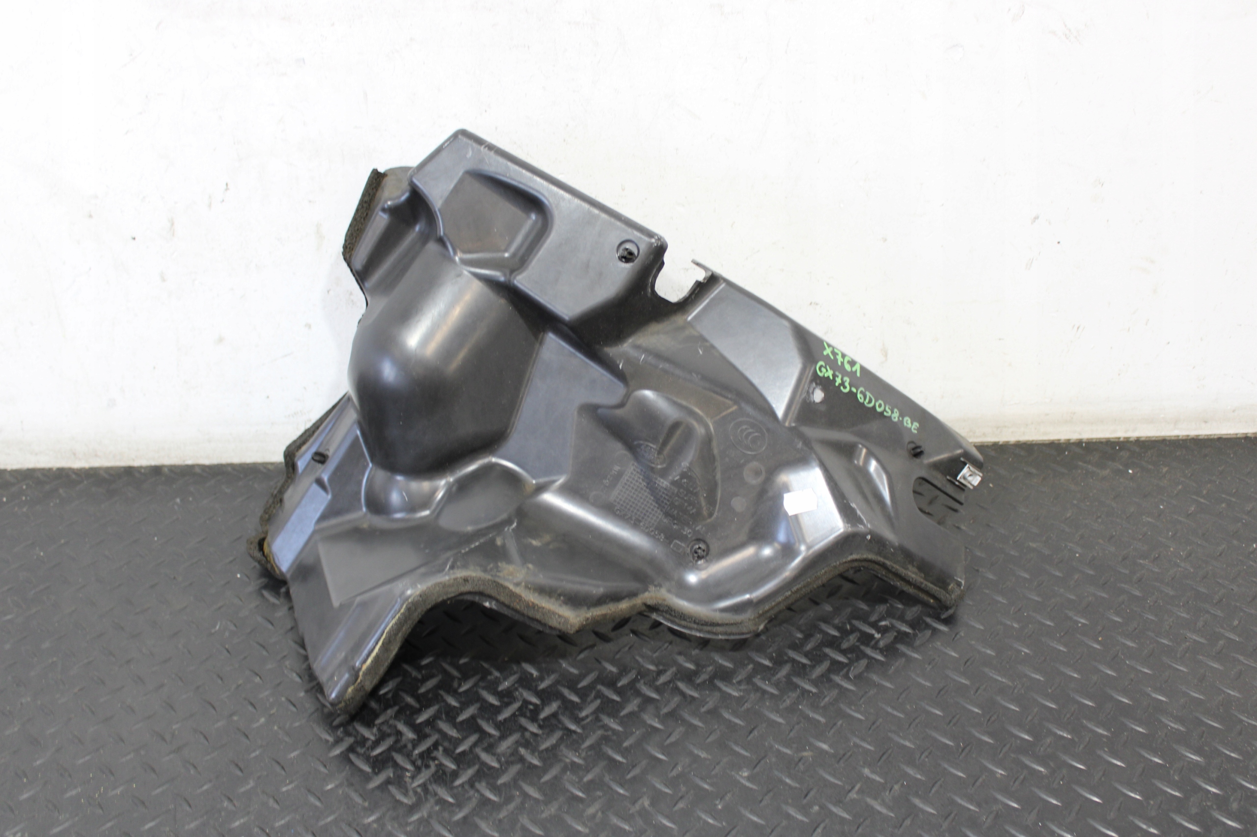 защита перегородка jaguar X761 GX73-6D058-BE