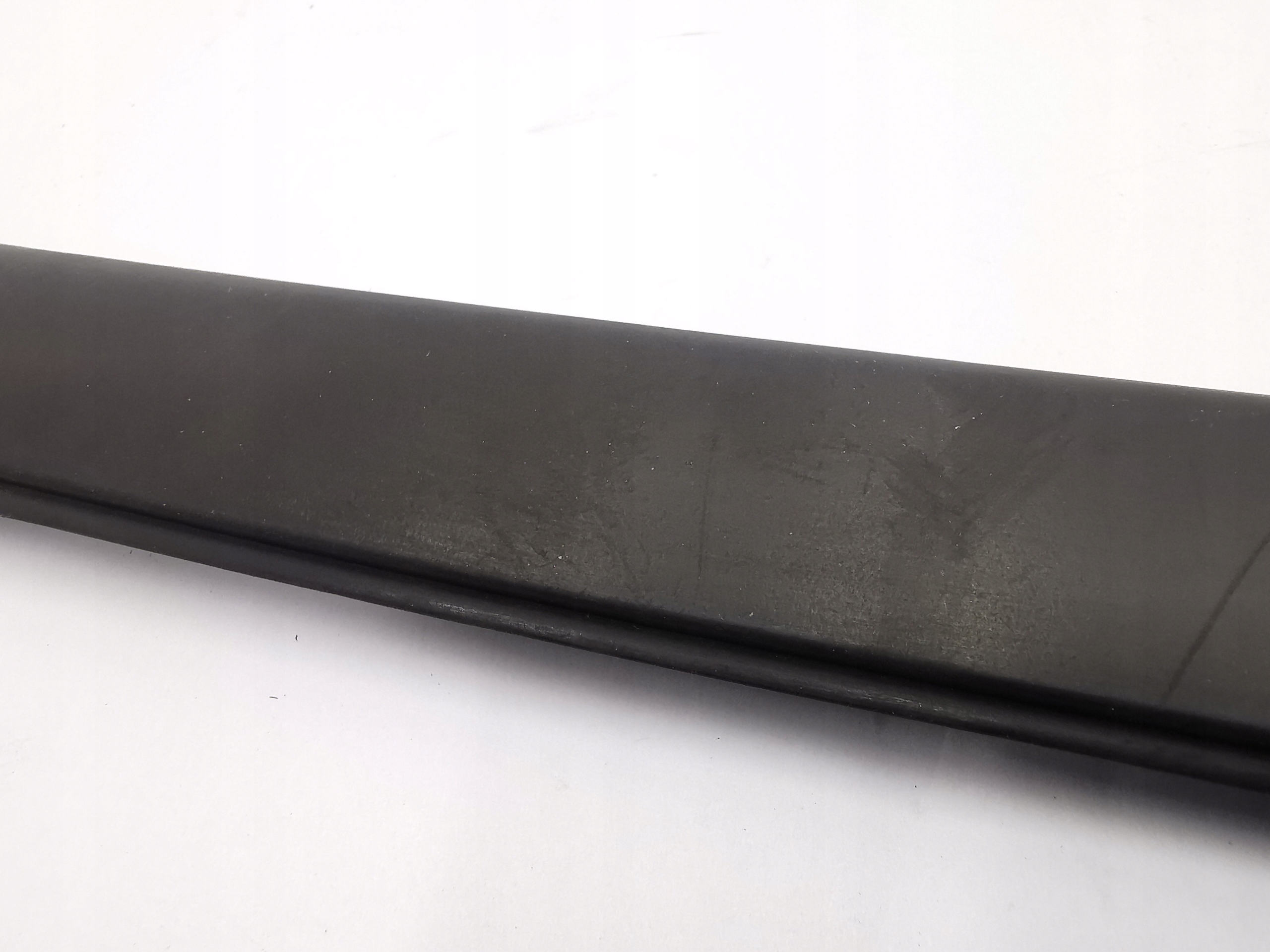moulding door right rear part DODGE RAM 1500 / 68348688AF