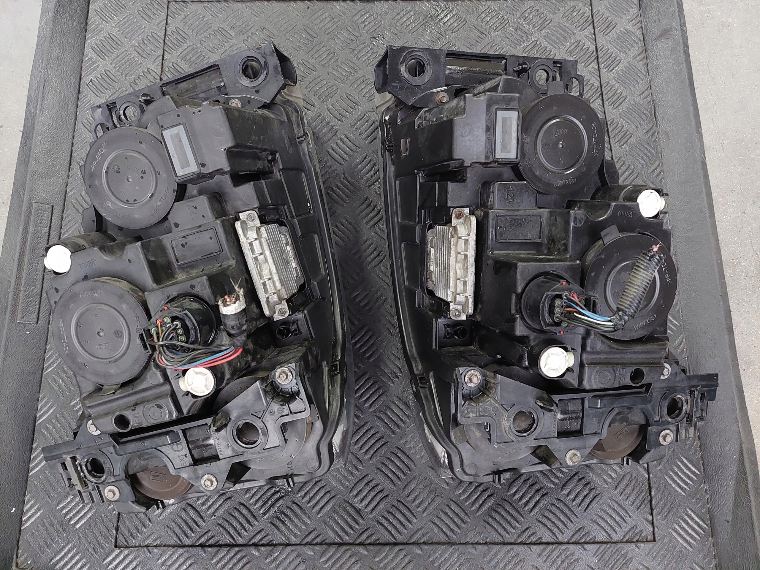 light front front left right XENON UK RANGE ROVER III SPORT L320 LIFT