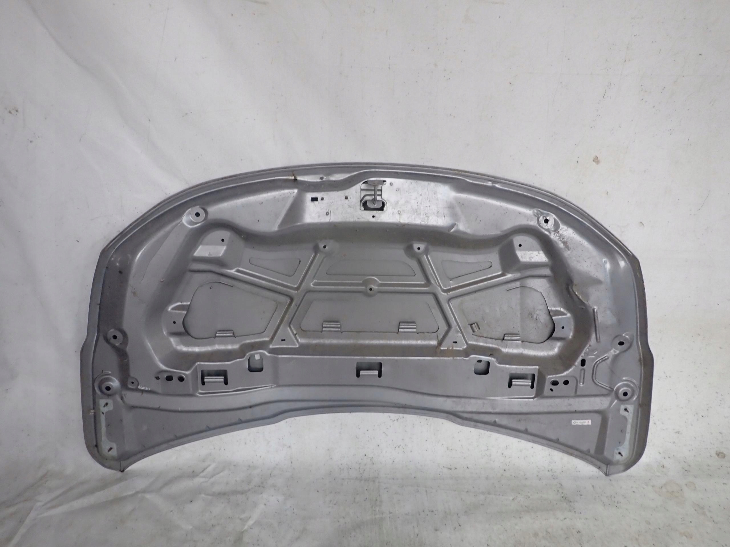 PEUGEOT 2008 e 1 LIFT 16-19 Cofano