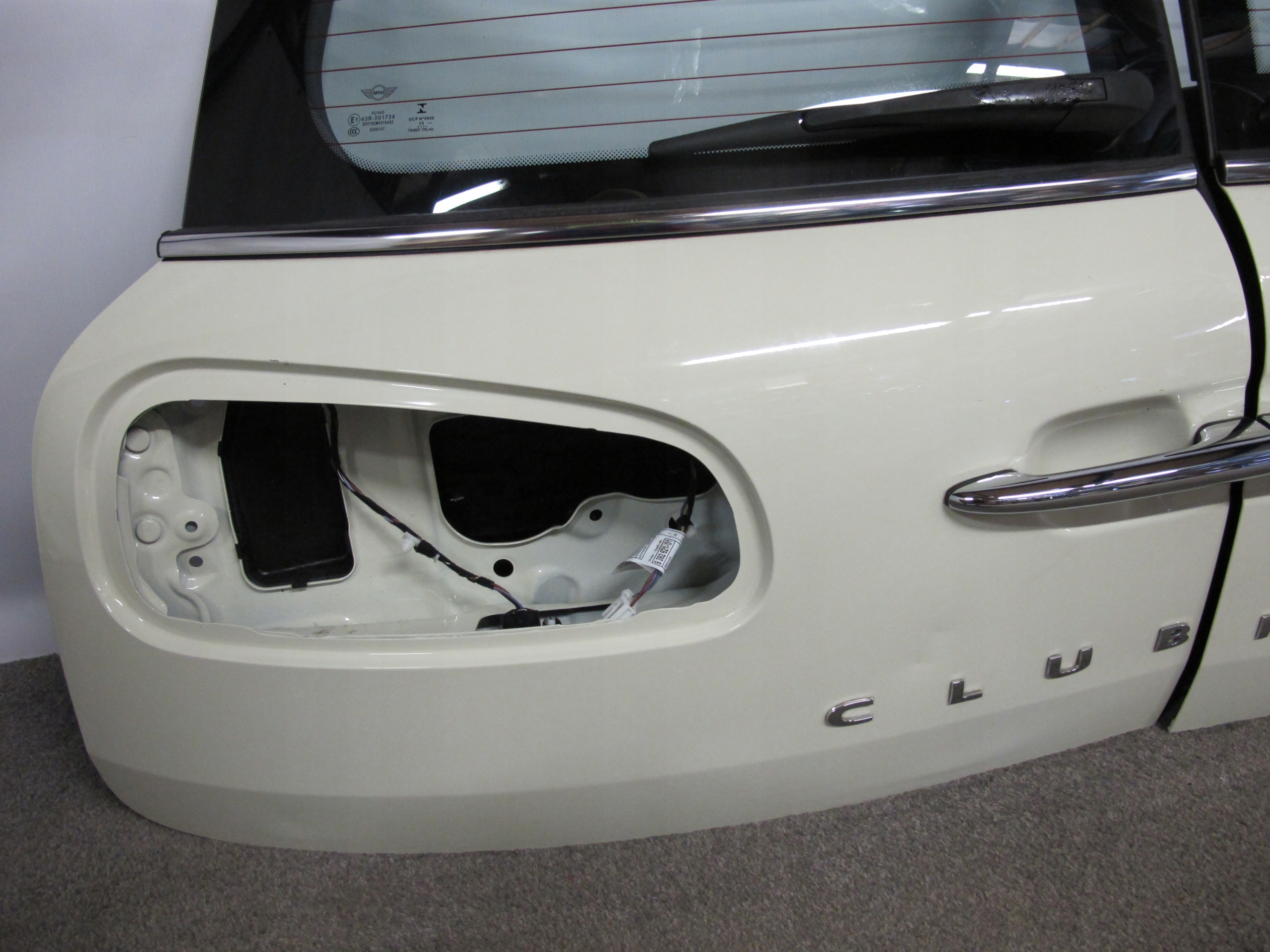 KLAPA TYŁ MINI COOPER F54 850 Typ samochodu Samochody osobowe