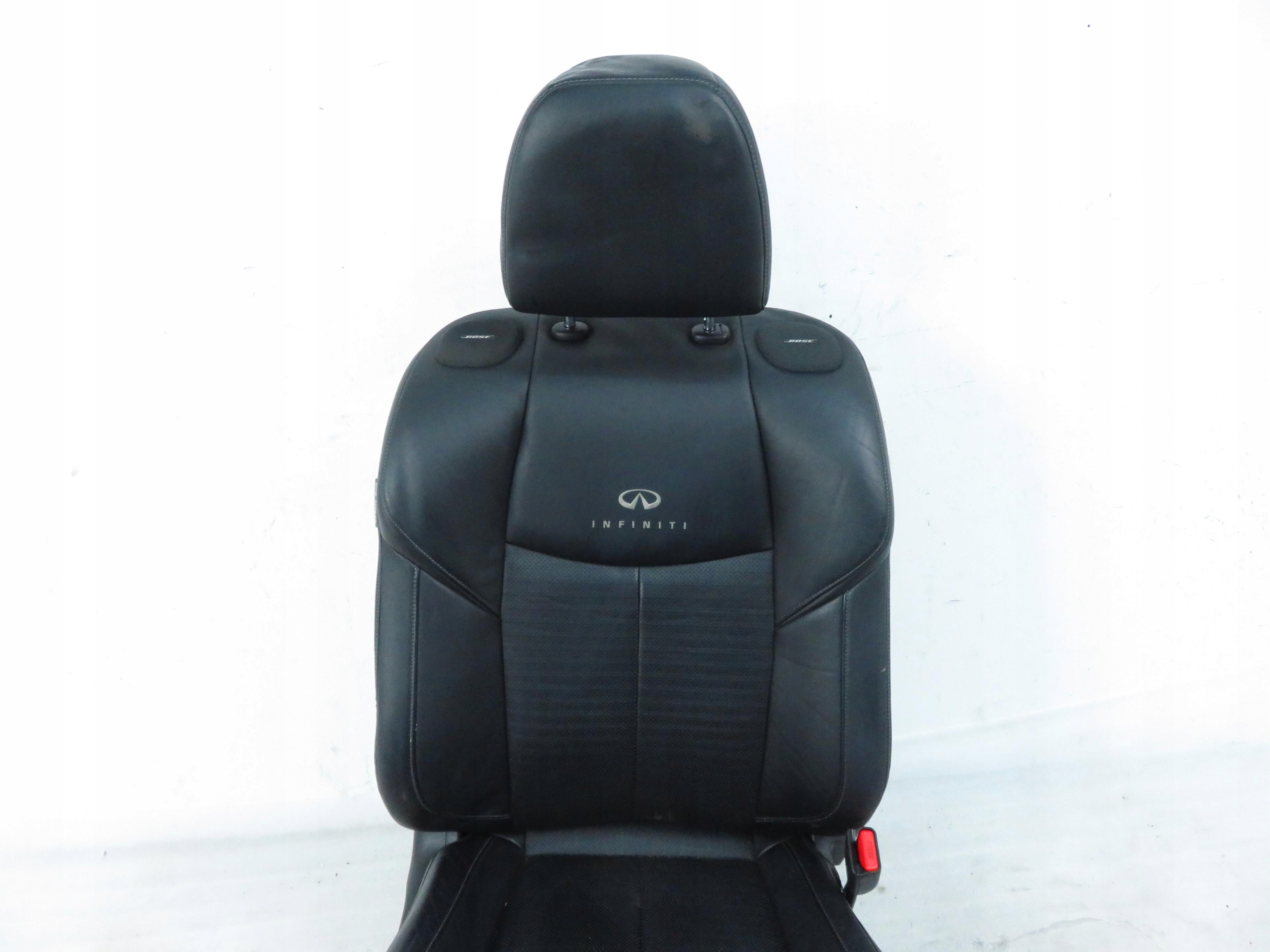 кресла комплект INFINITI m кожа Q50