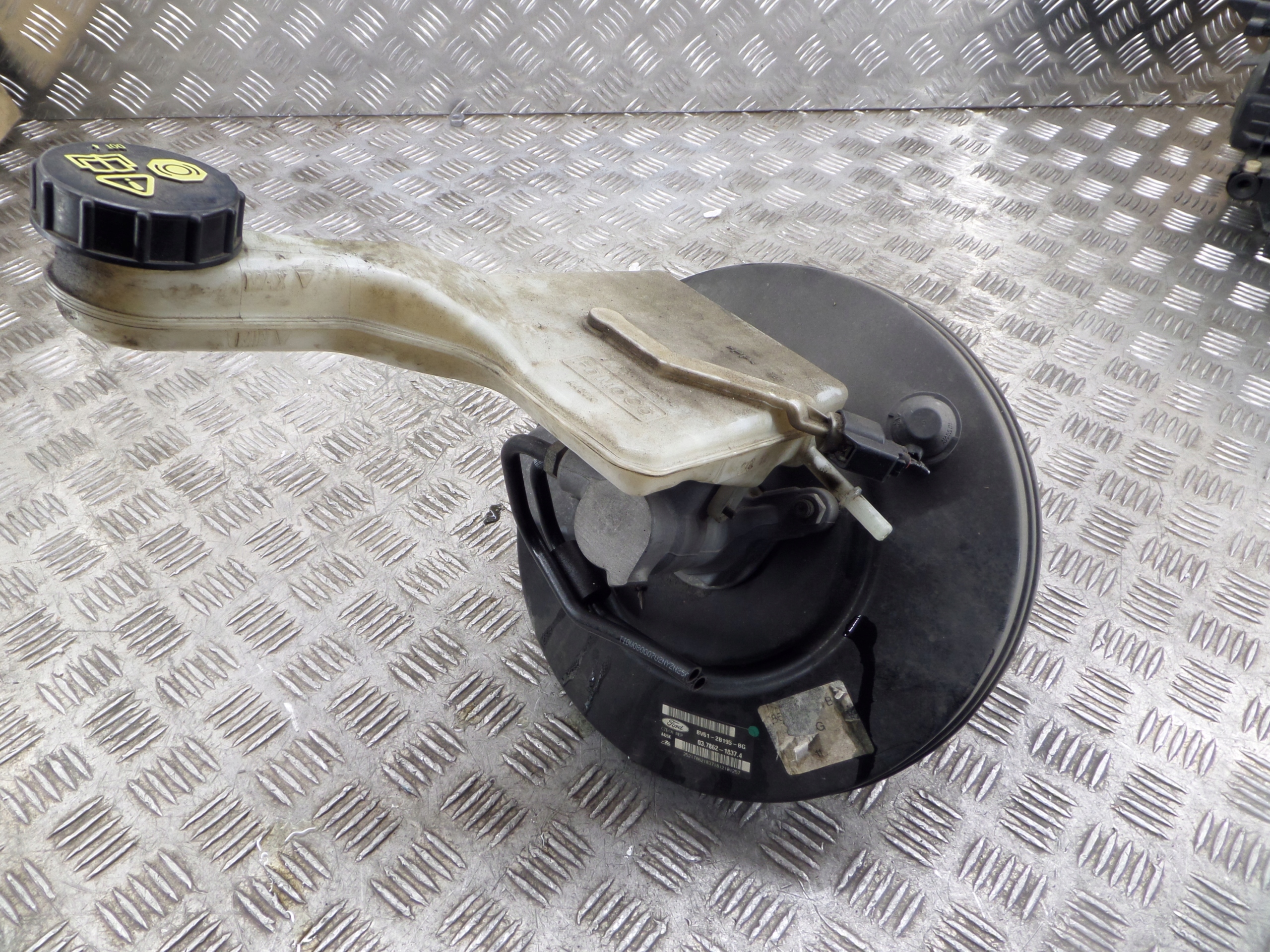 pump servo brake FORD FOCUS MK3 BV612B195BG