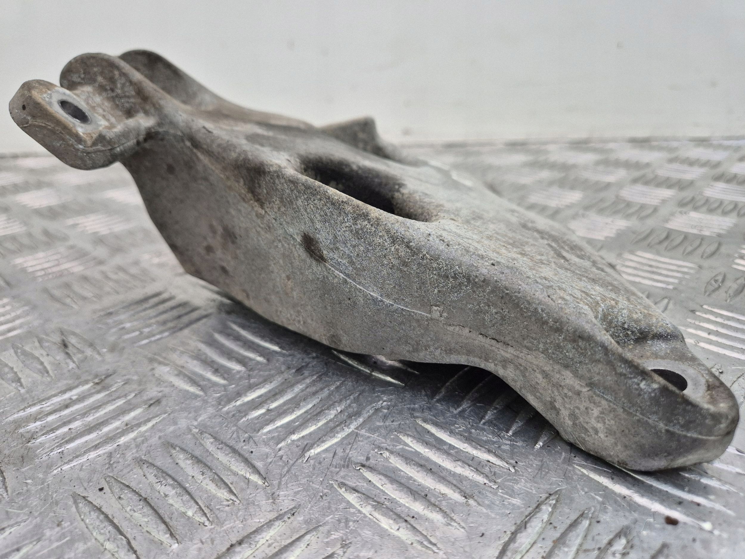 engine mount BMW X1 E84 20i 6788357 N20B20A