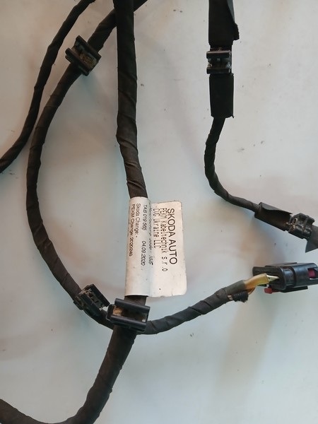 instalacija senzora PDC prednji dio SKODA OCTAVIA IV 5E3971095DS