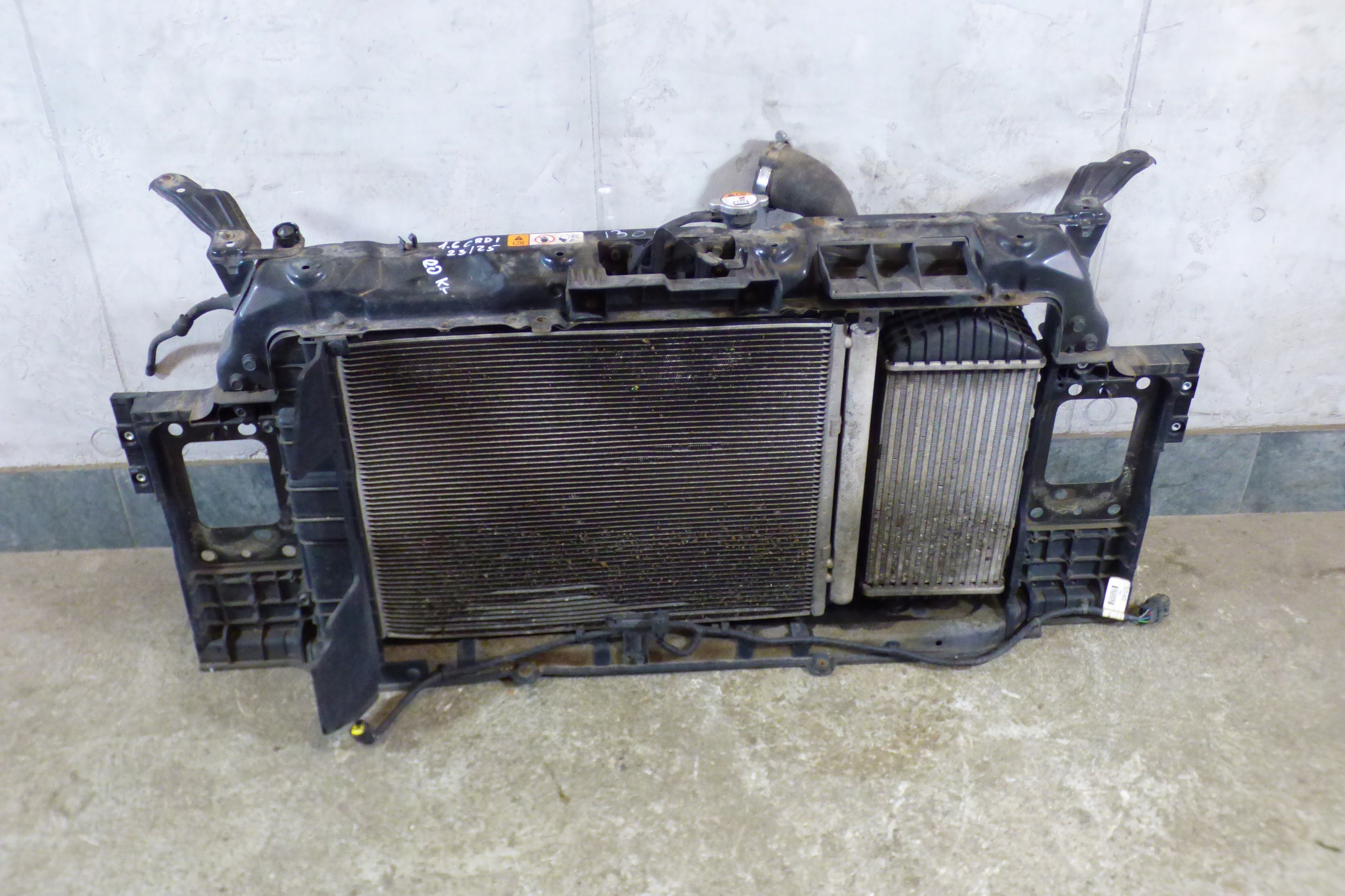 front body wall pillar radiator KPL. HYUNDAI i30 II 1.6 CRDI