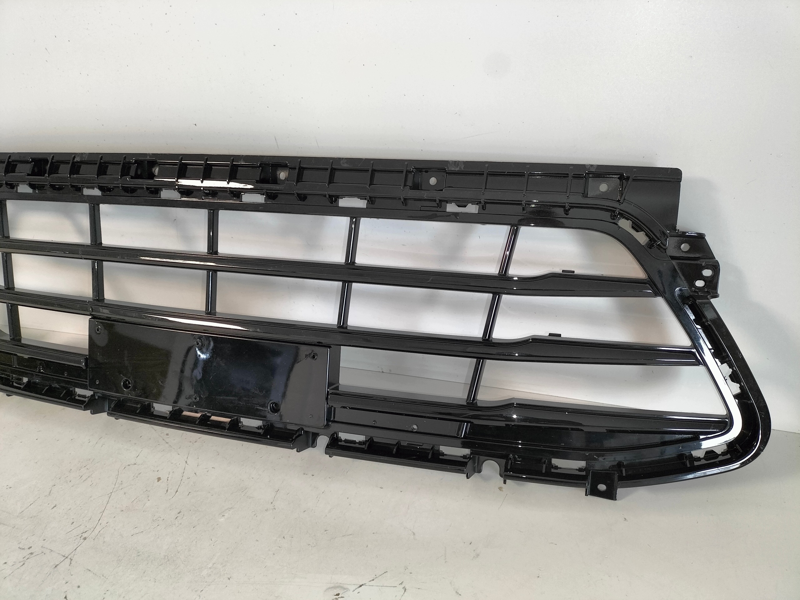 grille grid of a bumper front SSANGYONG KORANDO IV 19