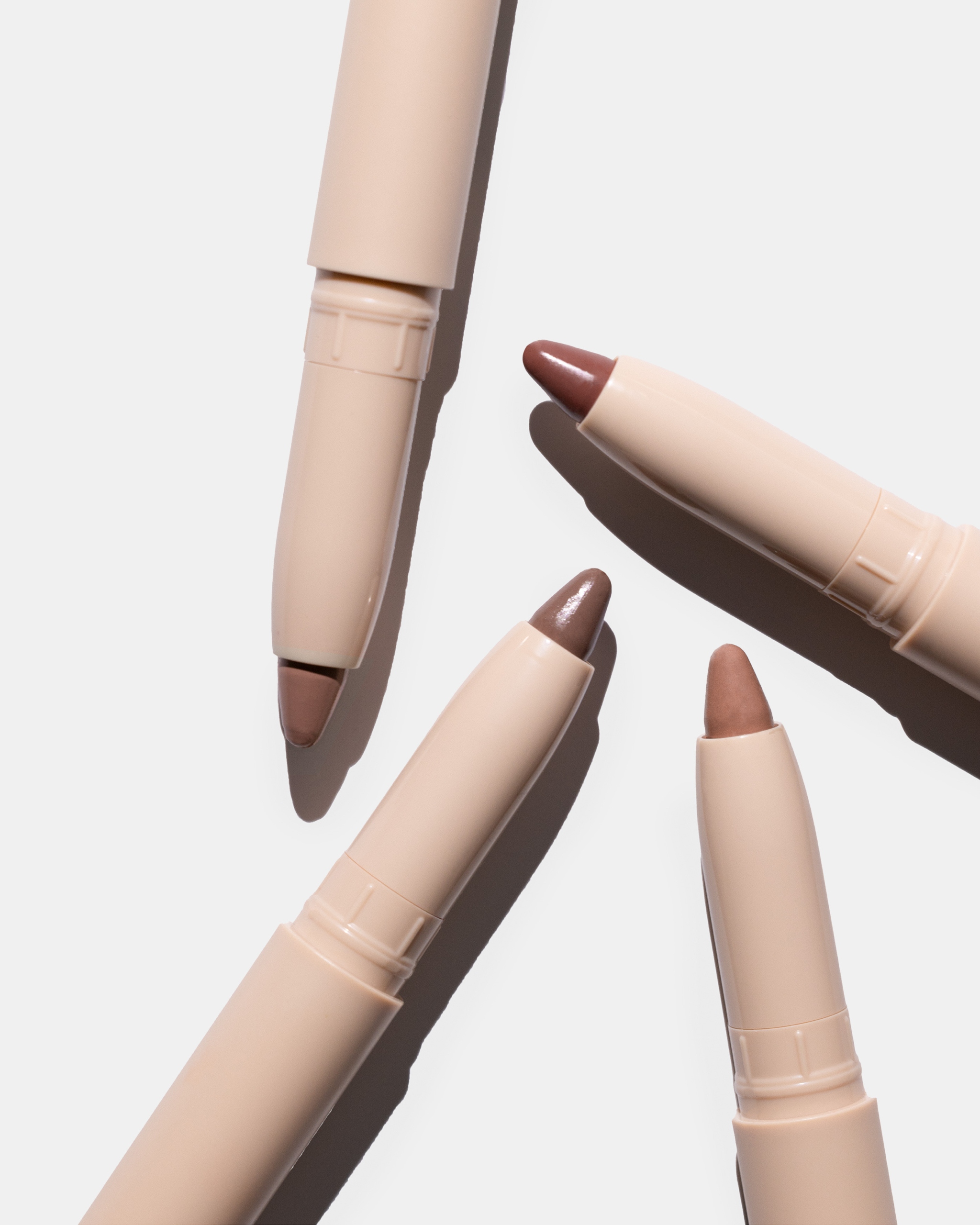 Ołówek do ust Velvet Define LIGHT NUDE 67 INGLOT Stan opakowania oryginalne