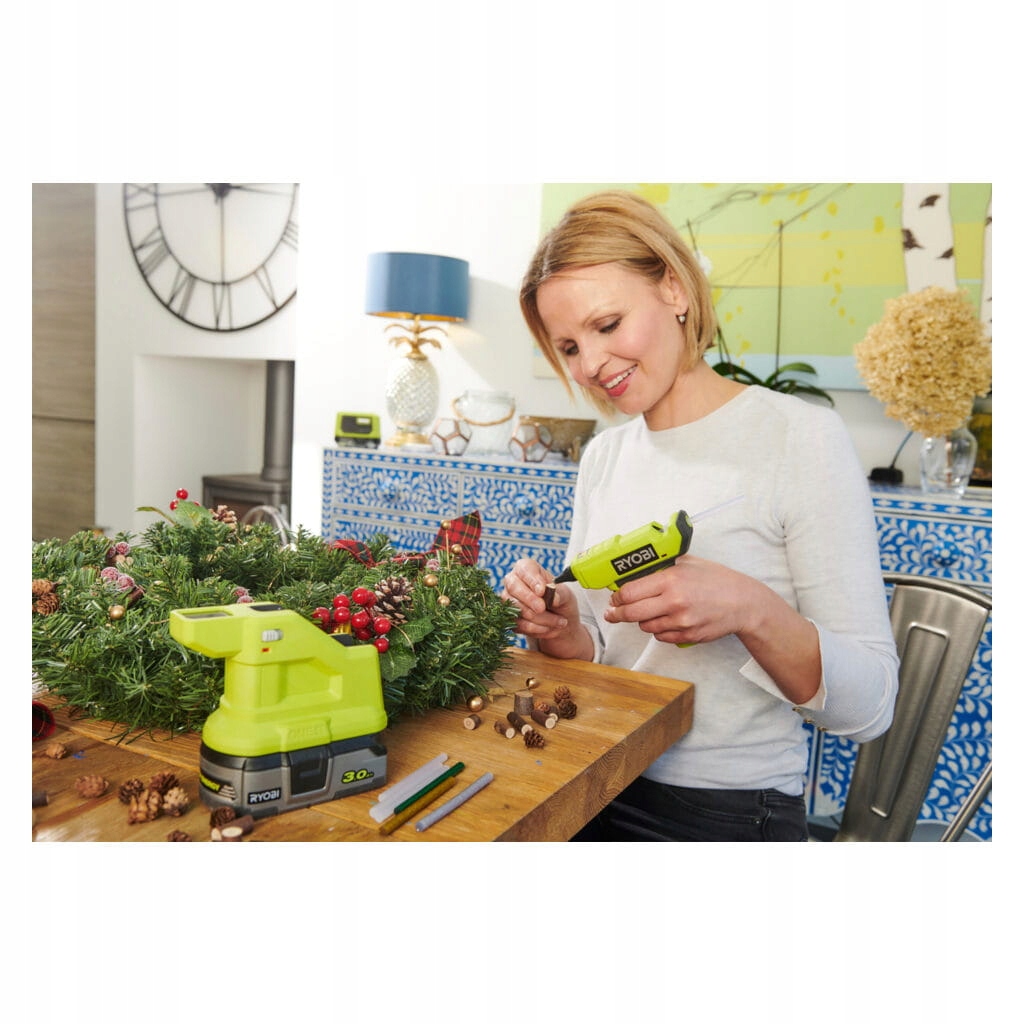 Akumulatorowy pistolet do kleju One+ RGLM18-0 18 V Średnica wkładu (mm) 7