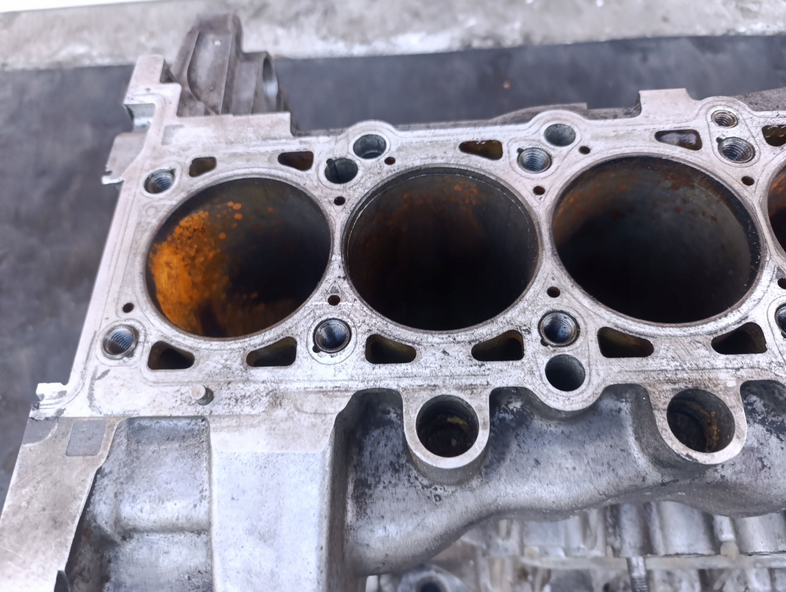 VW T5 2.5 TDI BNZ BPC BLOK Motore