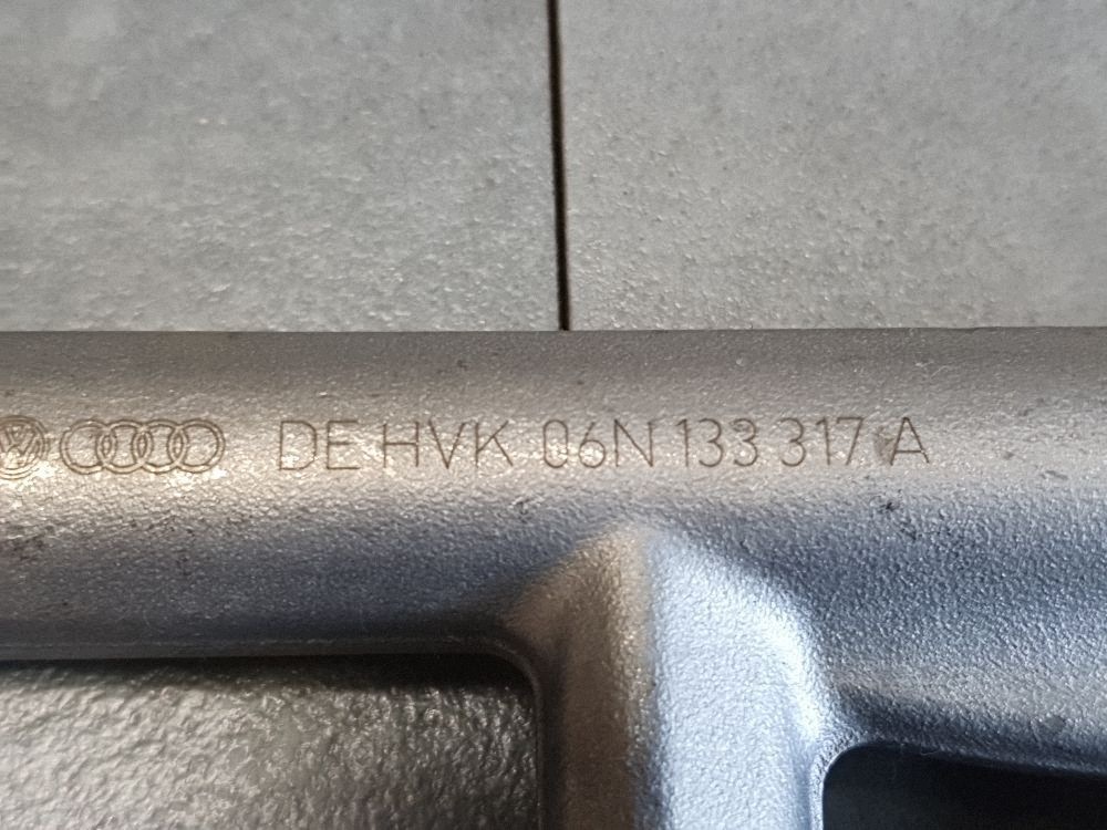 Cupra Leon 2.0 tsi injection ramp sensor 06N133317A 0261547013